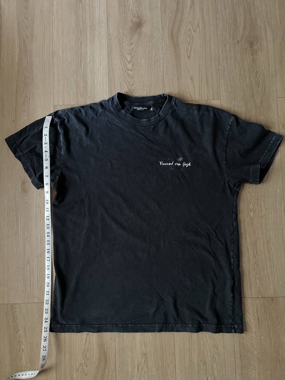 Abercrombie & Fitch Men's Grey Graphic Art Crew Neck T-Shirt, Short Sleeve gallery