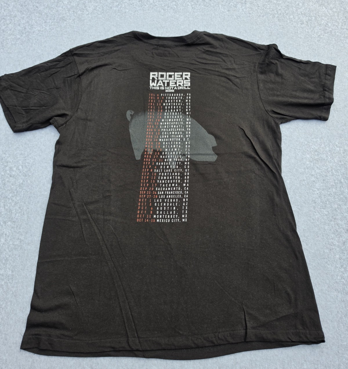 Roger Waters This Is Not A Drill 2022 Size large T Shirt NWOT gallery