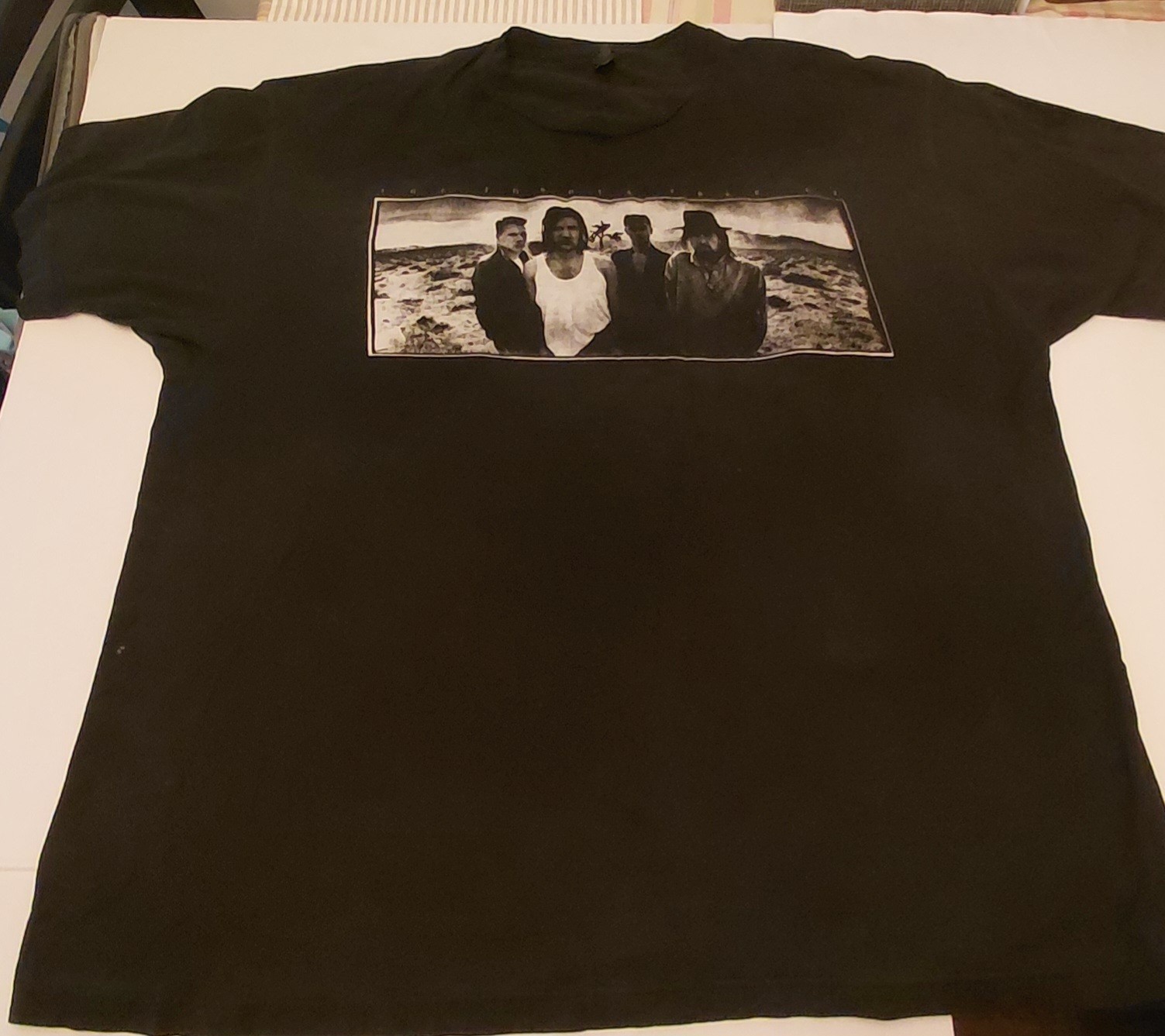 U2 The Joshua Tree Europe 1987 Live Tour Shirt XXL Tultex Black Band Tee