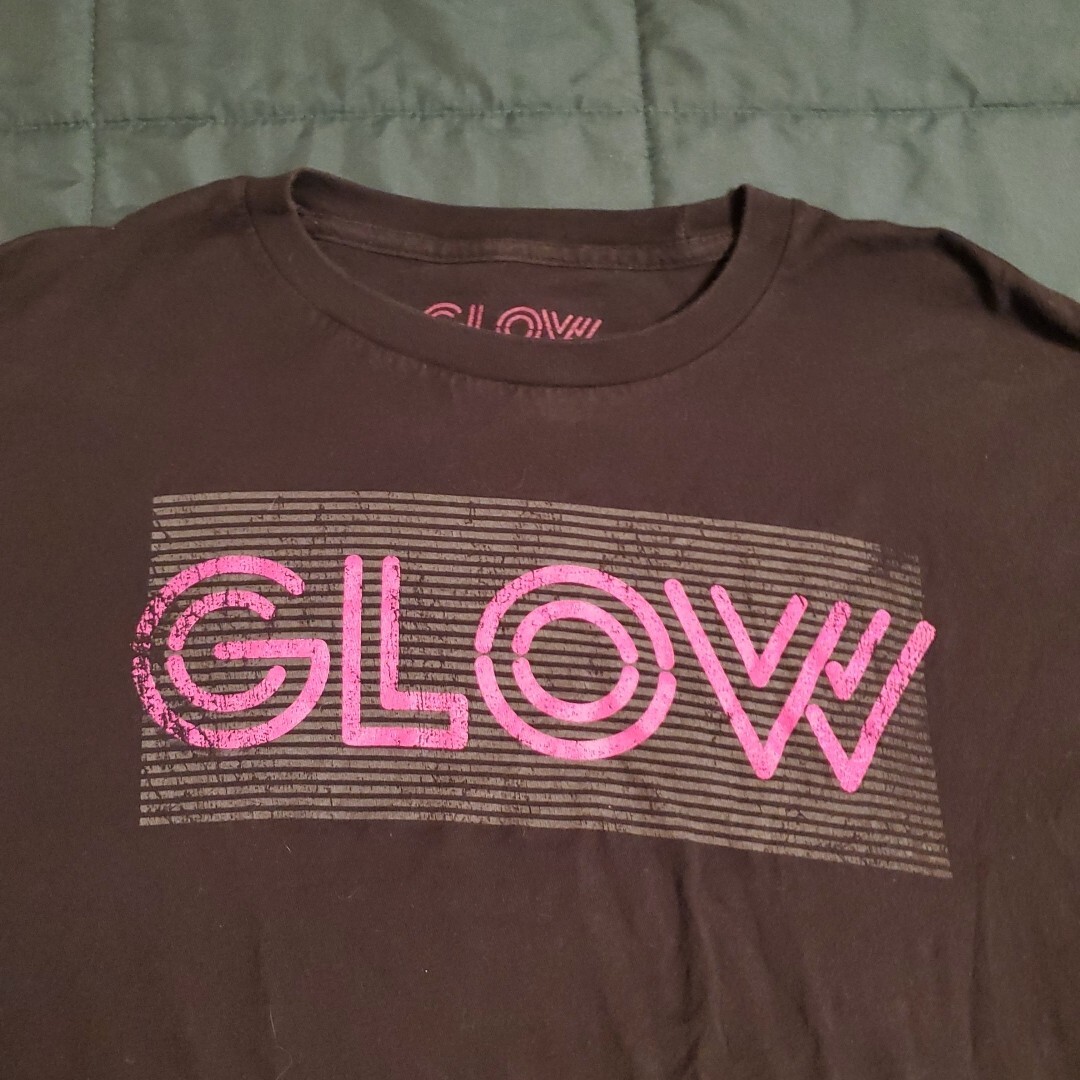 Gorgeous Ladies Of Wrestling Netflix Glow Black Pink T Shirt Adult Size XL gallery