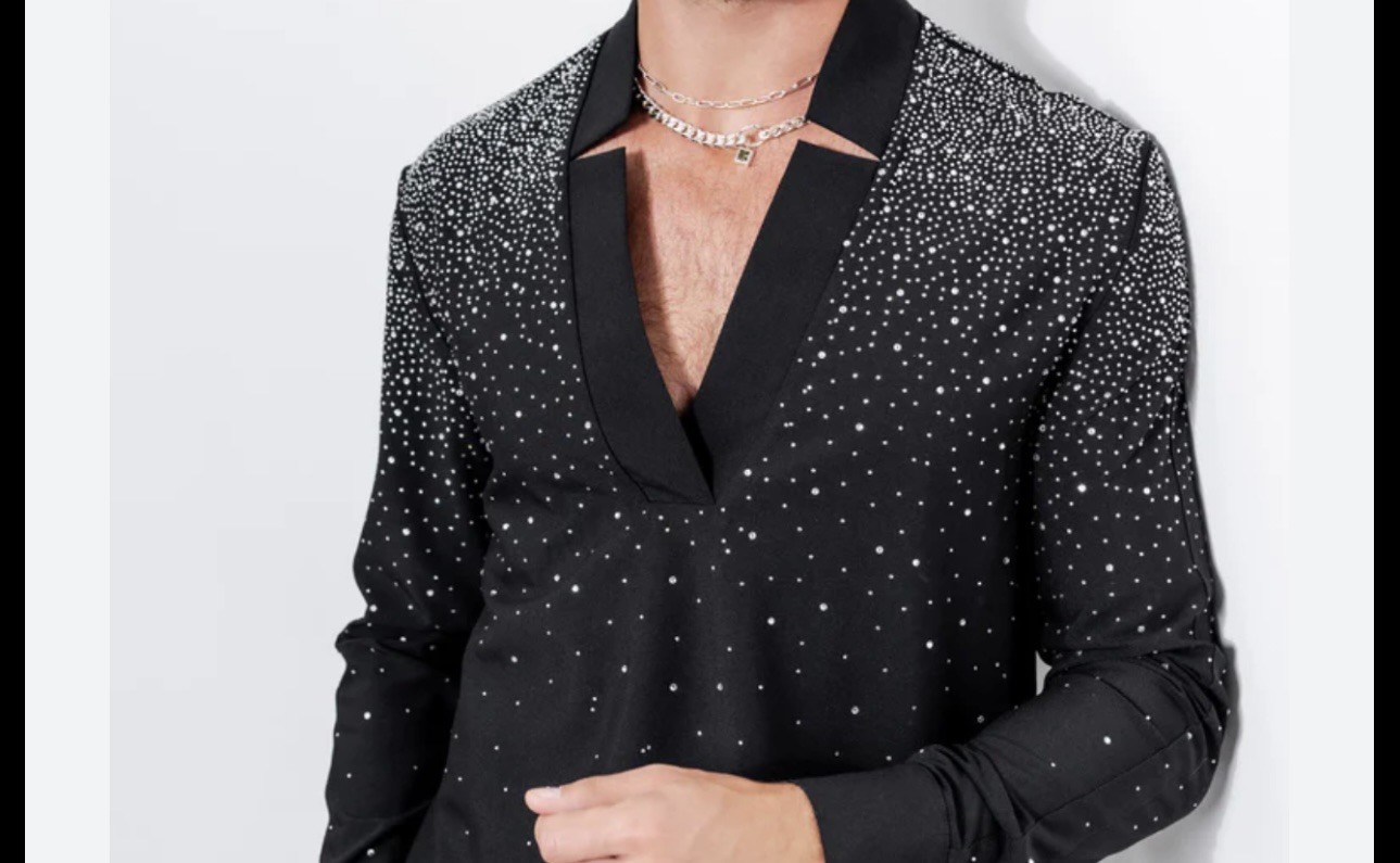Star neck Diamond shirt black with attached diamonds size L gallery
