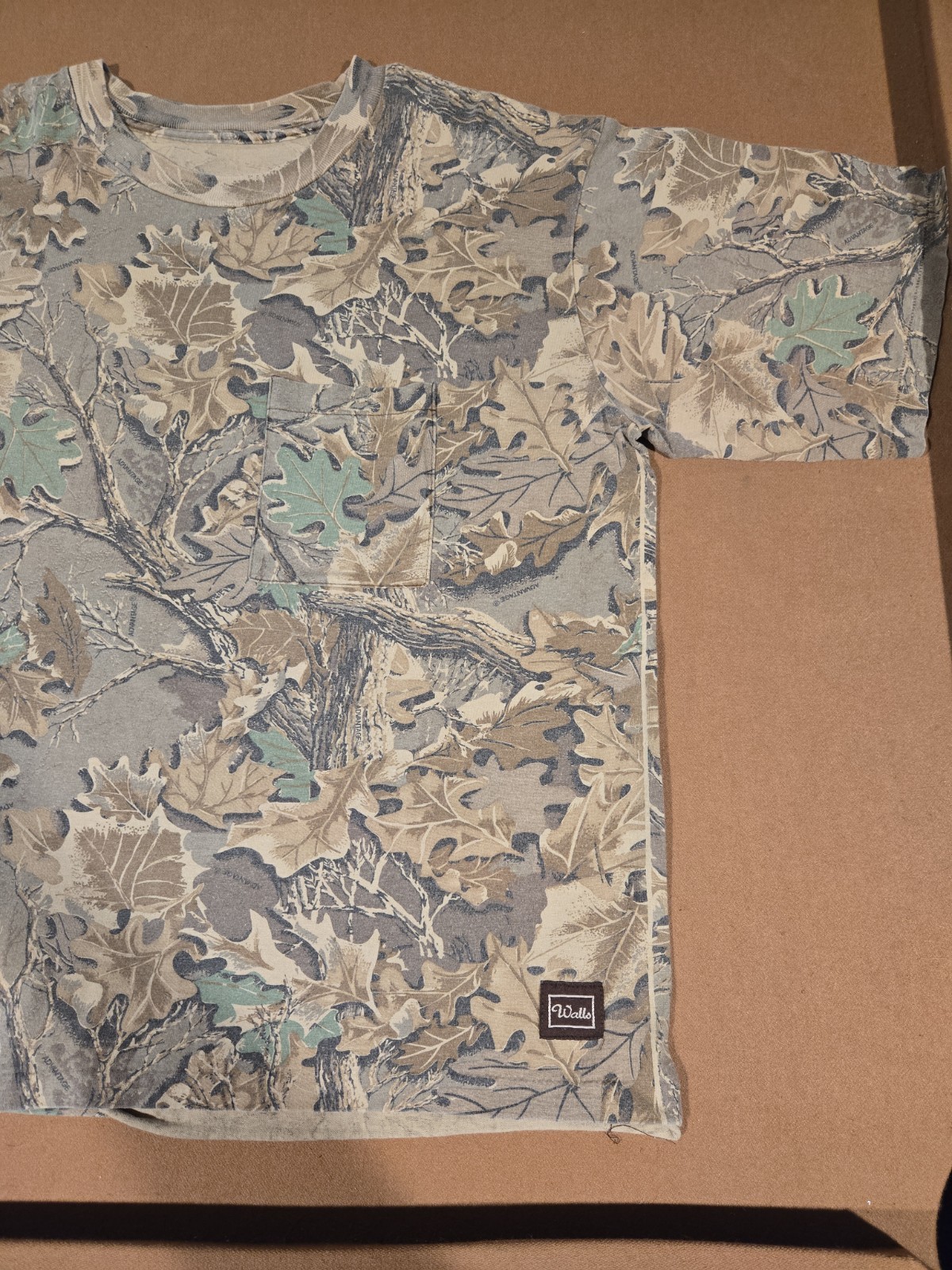 VTG Walls Realtree Camouflage Pocket T-Shirt Mens 2XL Made in USA Single Stitch gallery