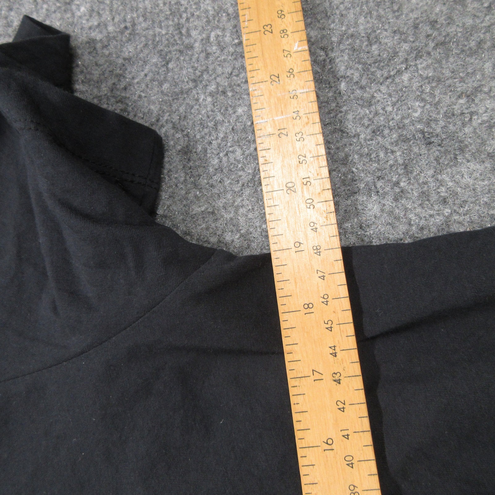 Nike Shirt Mens Medium Coffee Beans Swoosh Daily Routine Sportswear DX1075-010 gallery