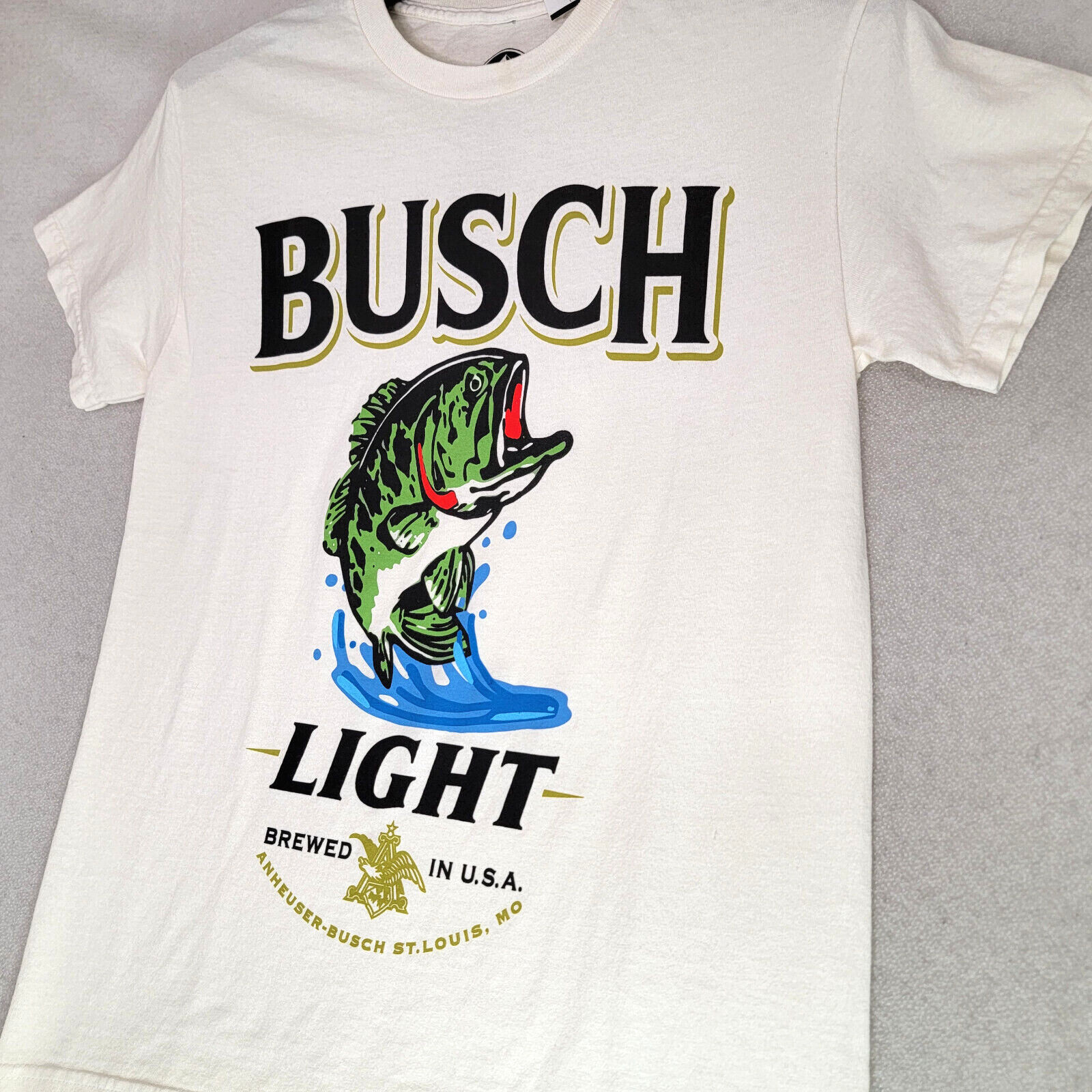 BUSCH LIGHT Beer Shirt Mens Small White Brew Fishing Bass Casual Hunting NWT gallery