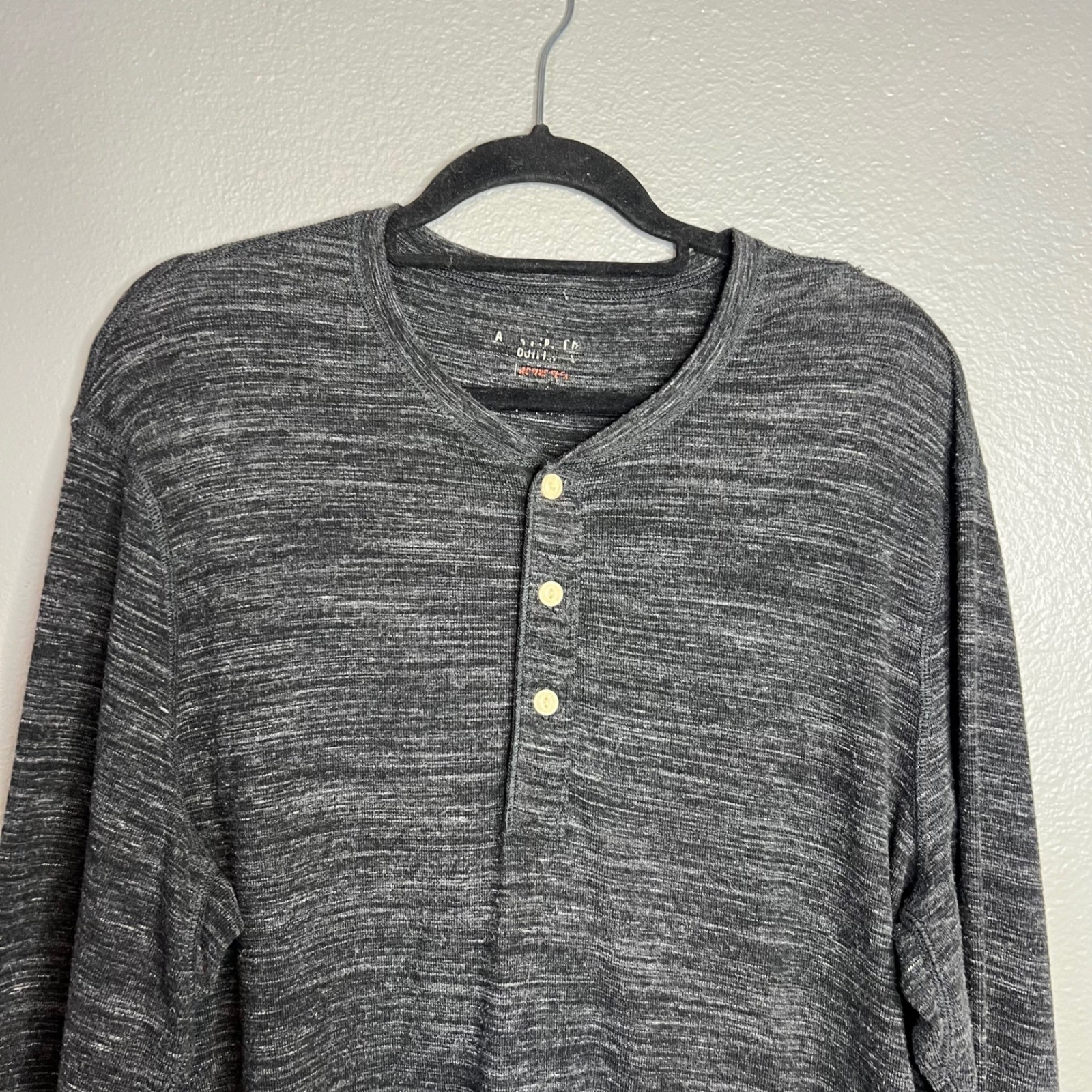 American Eagle Henley Shirt Mens Size L Heathered Gray Space Dye Long Sleeve gallery