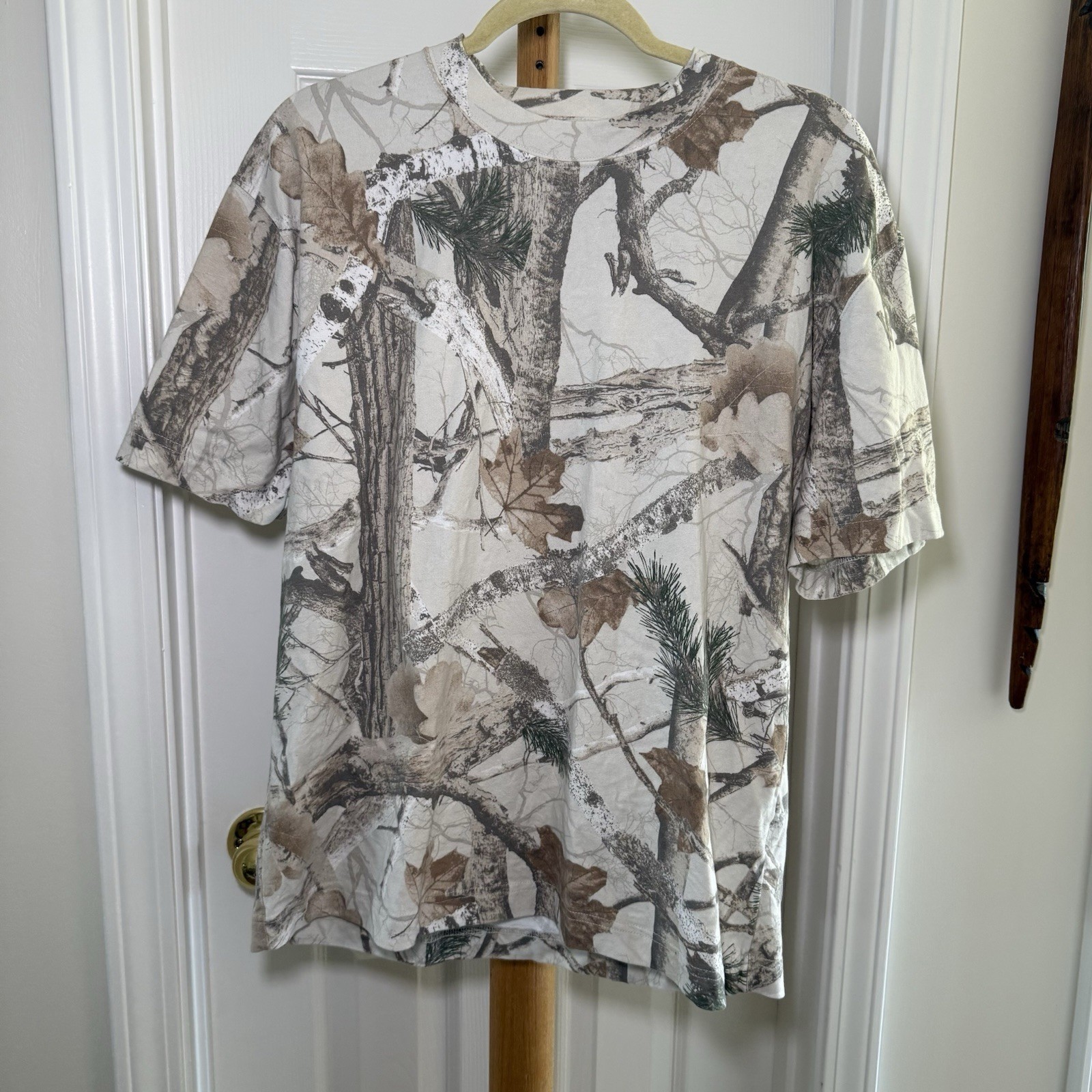 Hollister Heavyweight Boxy Fit Camo Print T-Shirt – Men’s Size M Retail $25