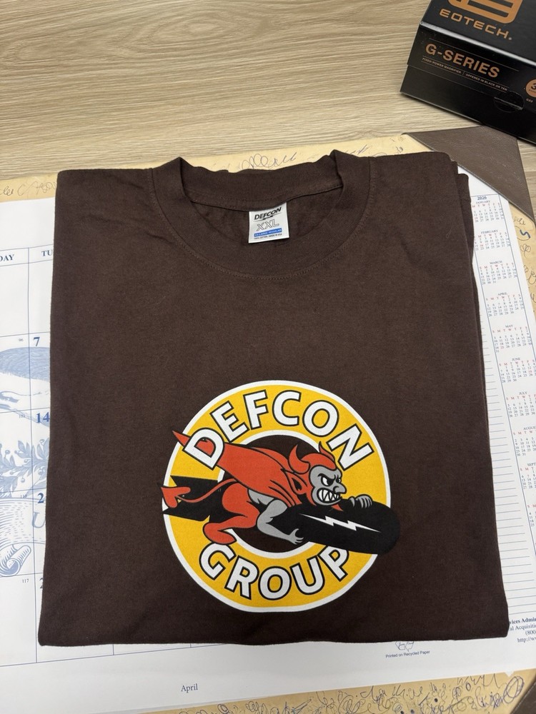 DEFCON Group – T-shirt – Brown – Bomber – XXL – Defense Condition