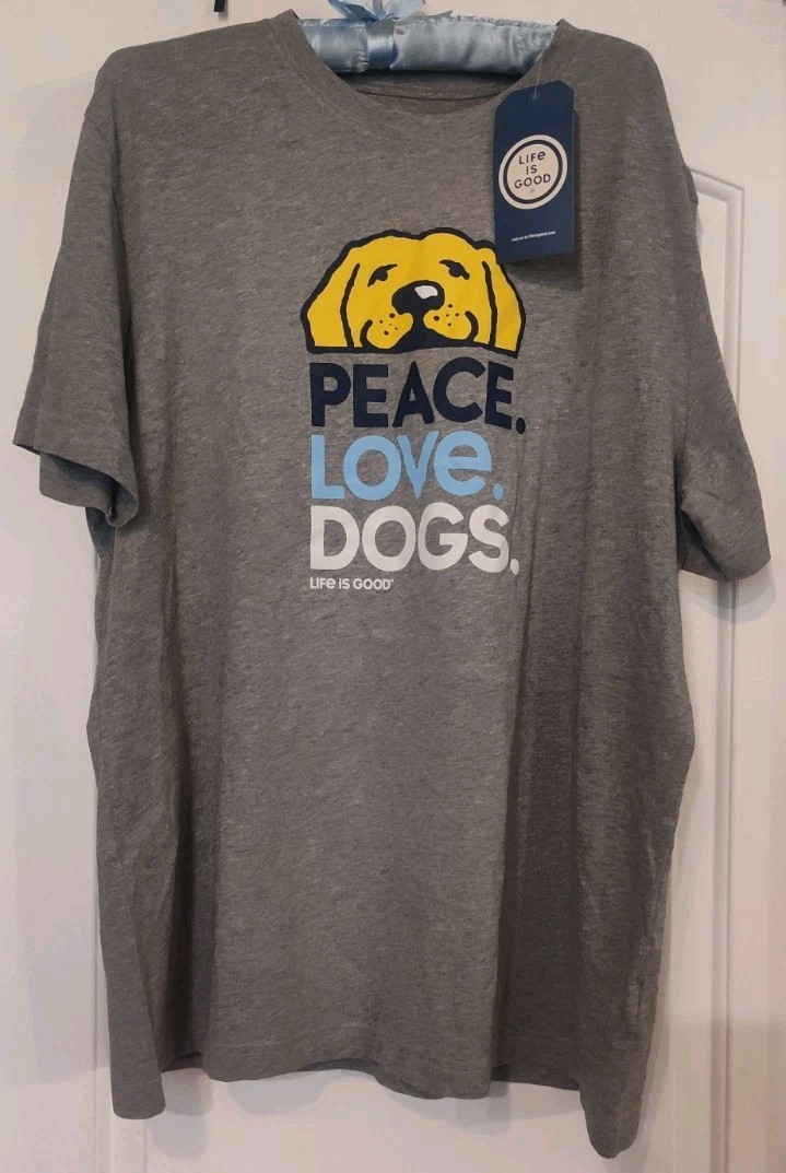 Life Is Good Peace Love Dogs Crusher T-Shirt Cotton/Polyester Gray S/S Sz XL NWT gallery