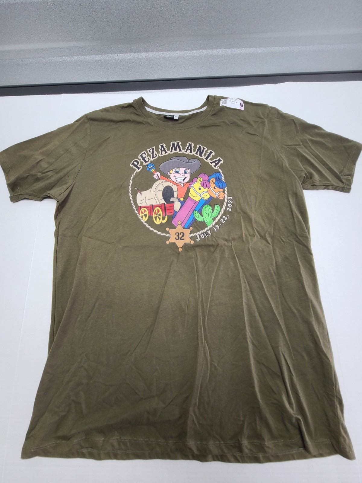 Pezamania 32 XL Olive Green T Shirt PEZ Collector Convention July 19-22 2023