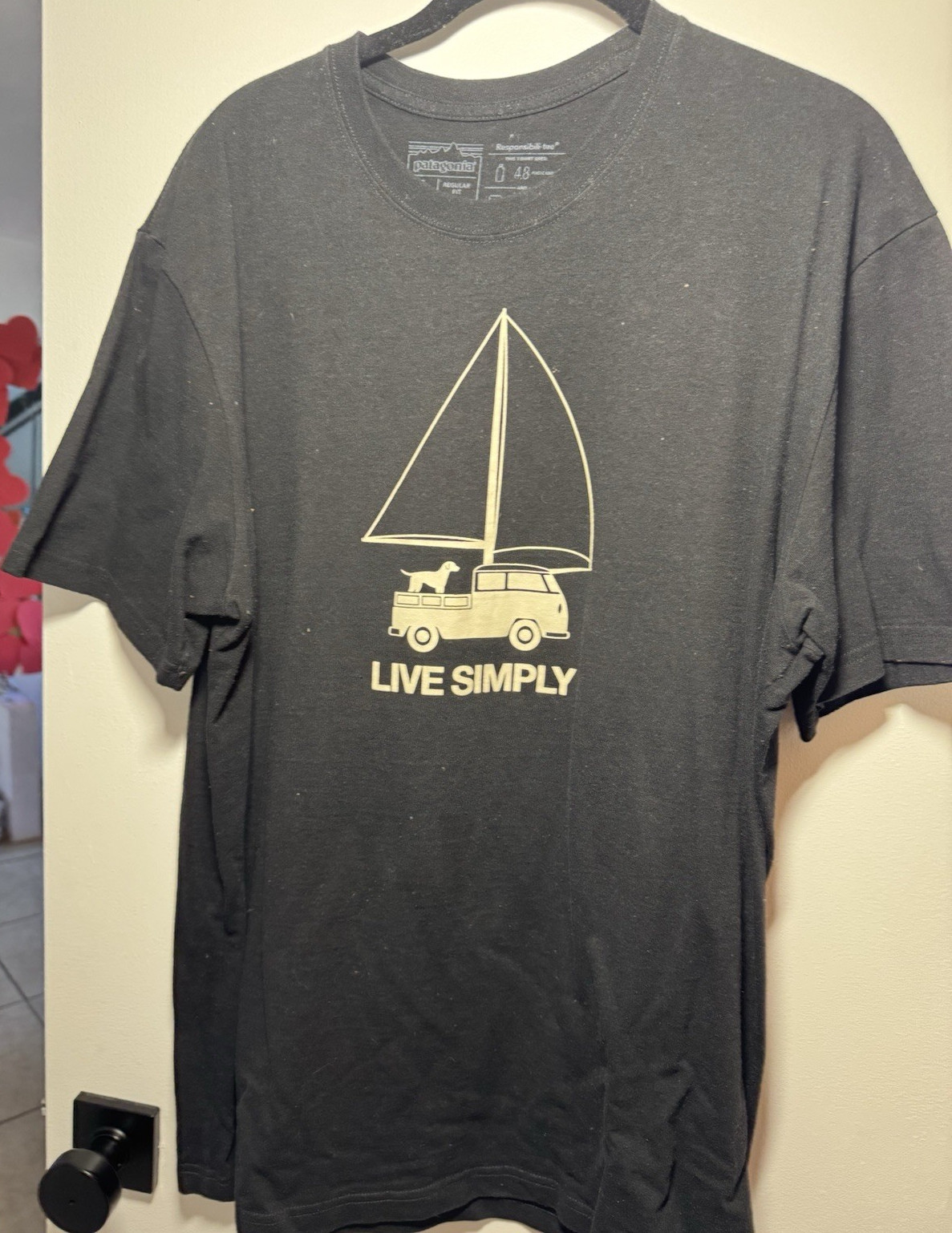 Patagonia Responsibili-Tee Live Simply Graphic Logo Black L Regular Fit Crew Ne…