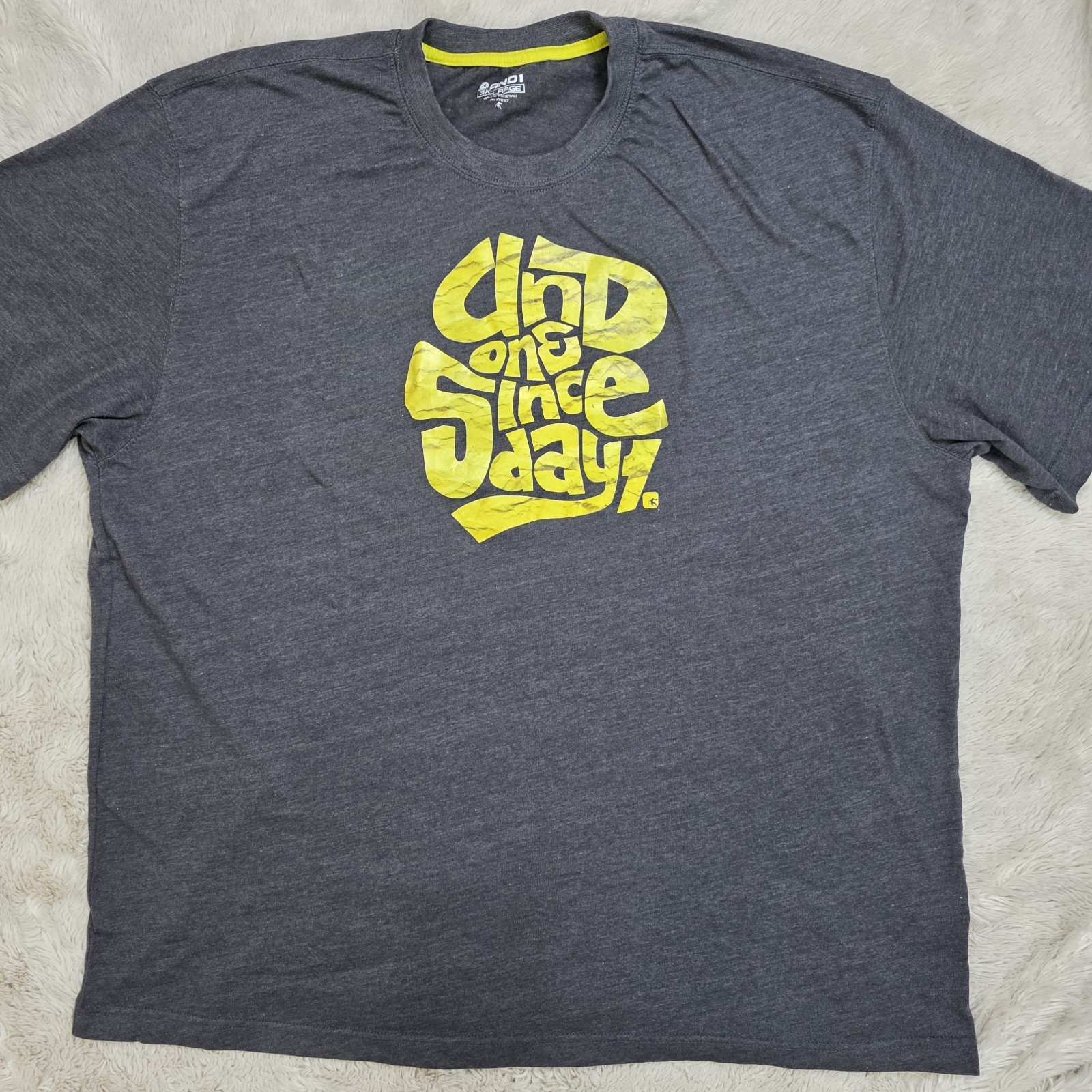 And1 Men’s T-Shirt Size 3XL, Graphic Print On Gray