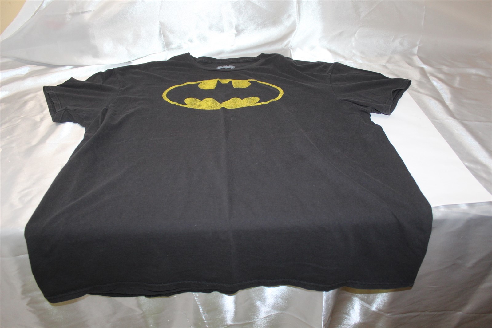 Classic Novelty Graphic T-Shirt Batman Screen Print Front Black Size XXL gallery