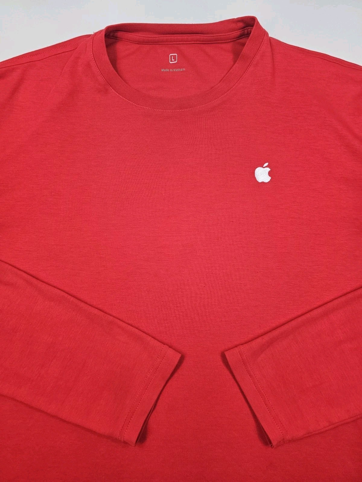 Apple Employee Long Sleeve Logo Tech Shirt Mens L Red Tee Soft Quality Tshirt gallery