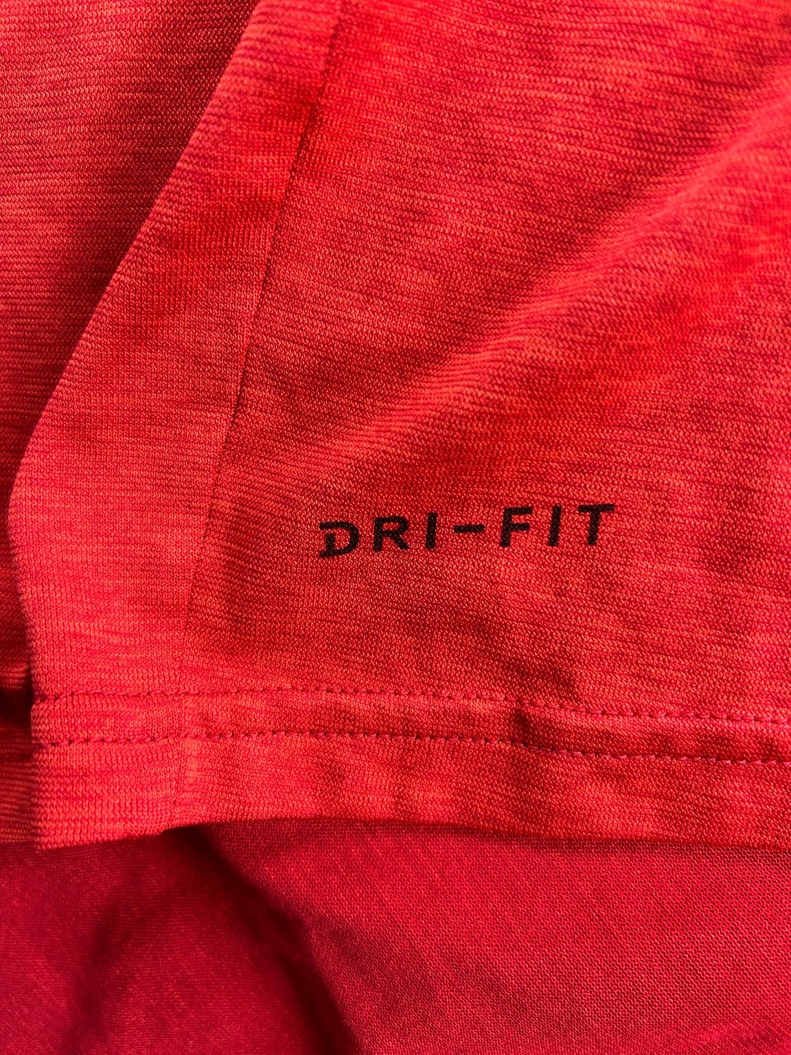 Nike T-Shirt Men's Red XL Dri-FIT Moisture-Wicking Crew Neck gallery
