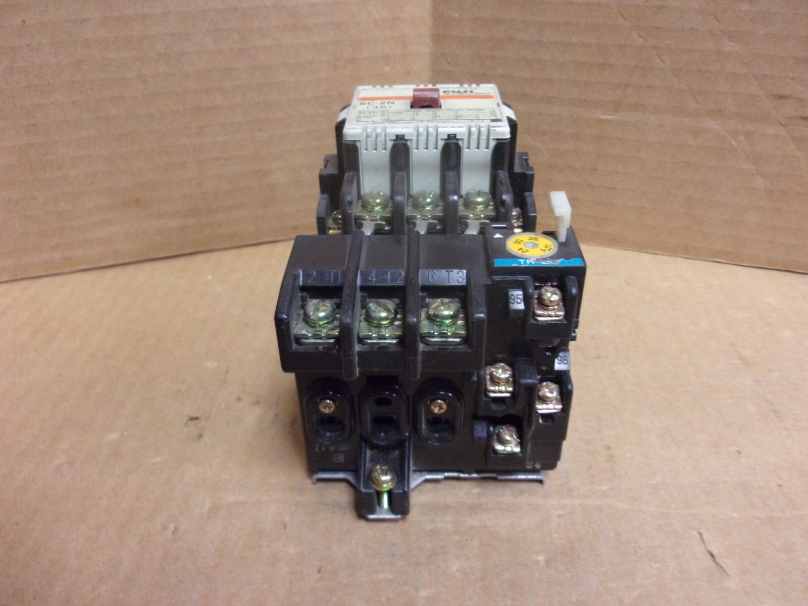 Fuji Starter , 4NC1Q0 SC-2N Contactor with JEM Relay , used