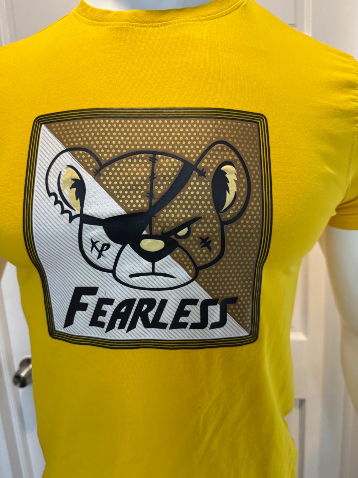 International Male Summer Men's Yellow Fearless Bear Crew-neck T-shirt size L gallery