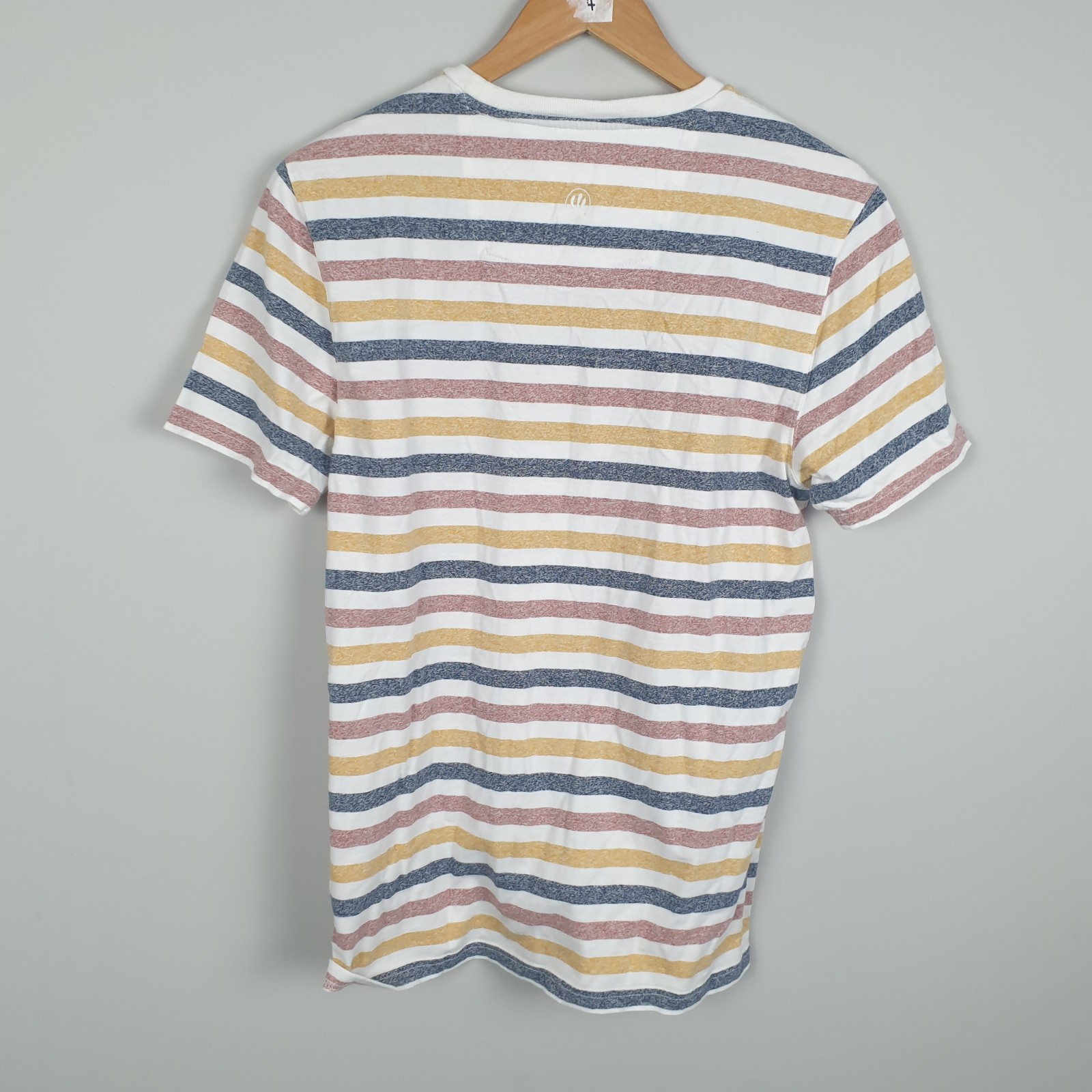 FatFace T Shirt Mens Medium Multicoloured Stripe Print Soft Feel Relaxed Coastal gallery