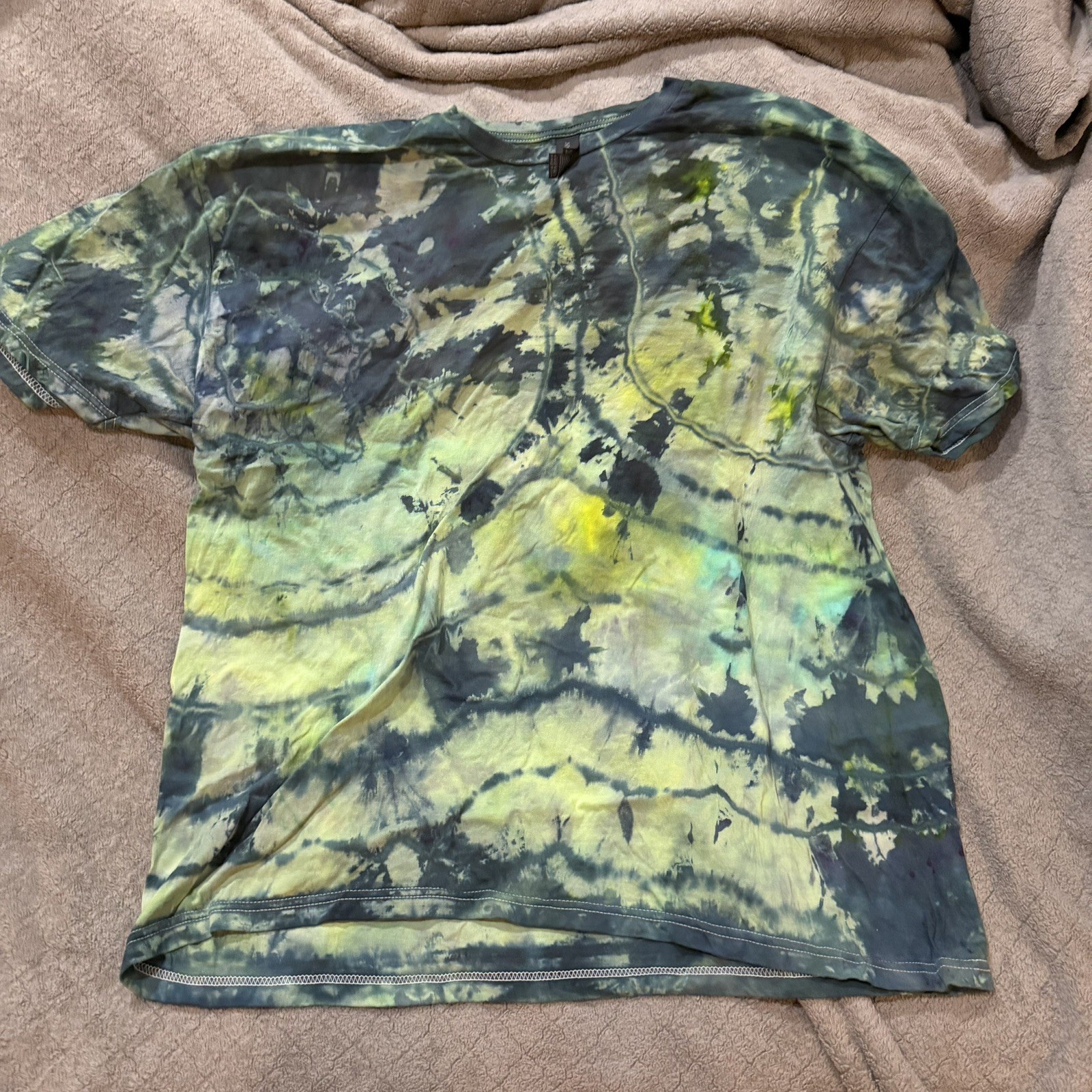Handmade Ice Dye T Shirt 2XL Gildan Softstyle Psychedelic Boho Tee gallery
