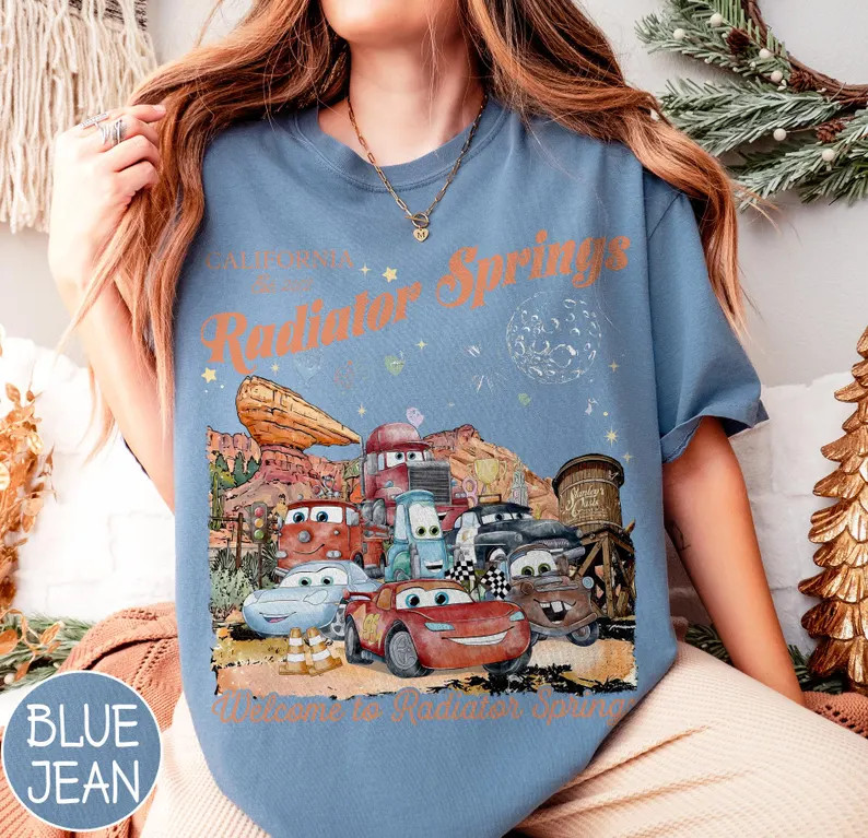 Vintage Car Town Comfort T-Shirt gallery