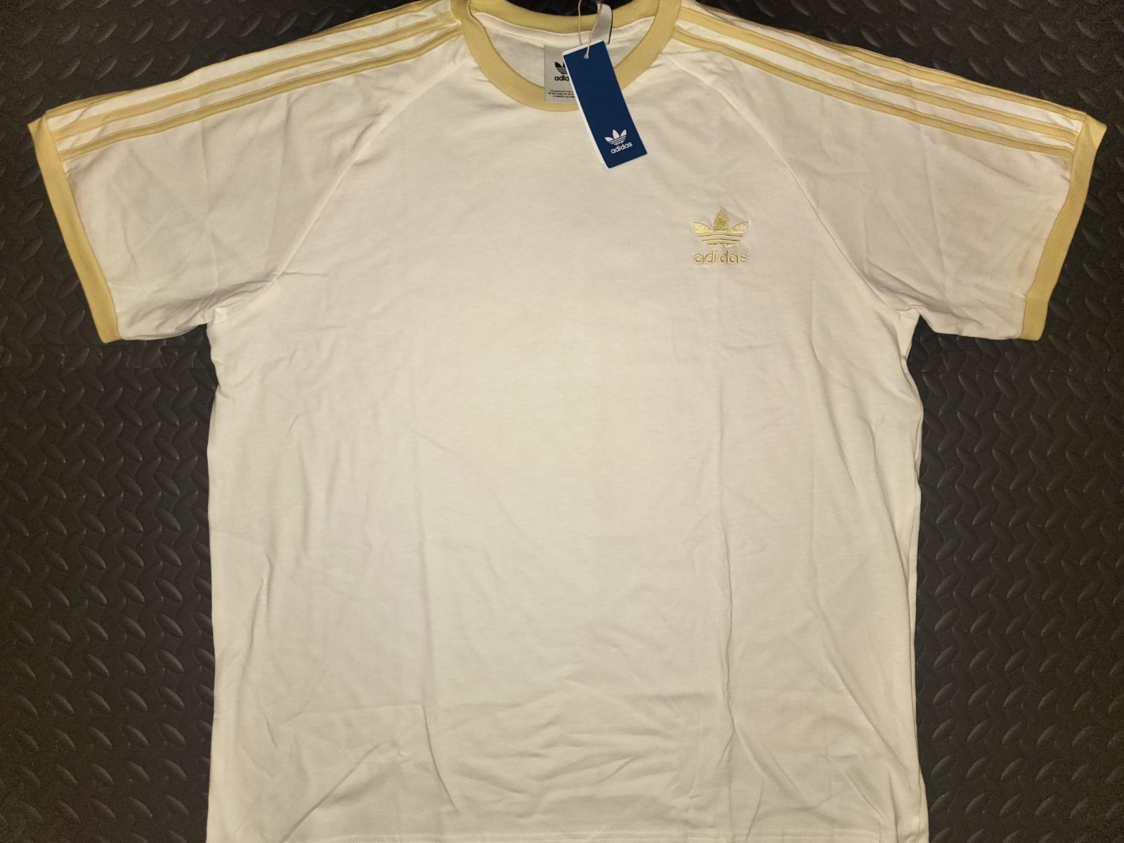 NEW MENS ADIDAS ORIGINALS CALIFORNIA 3 STRIPES SHIRT ~SIZE XL #KA5601 RARE! gallery