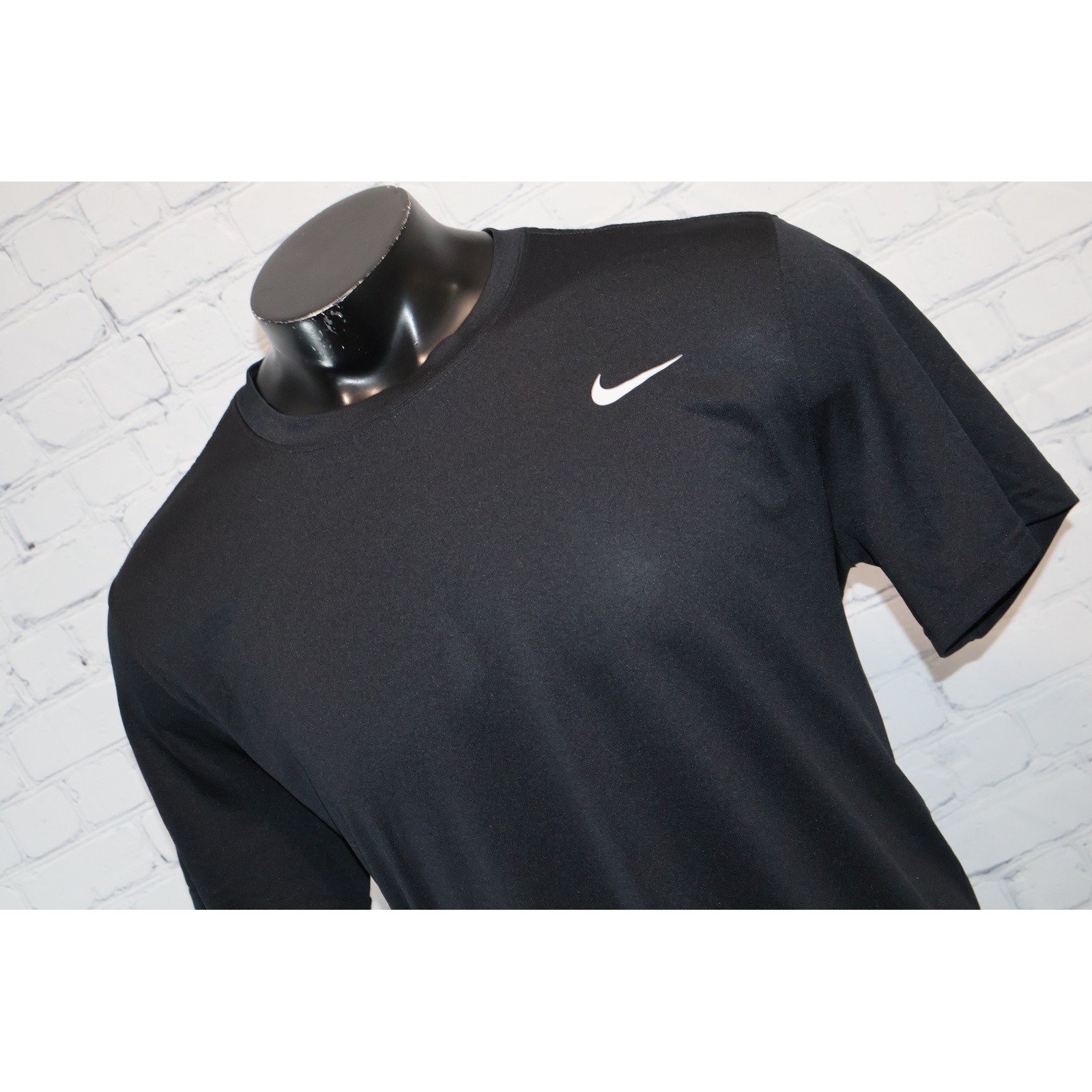 Nike Dri-FIT Gym Shirt Mens XL Black Workout Swoosh Performance Tee Polyester gallery