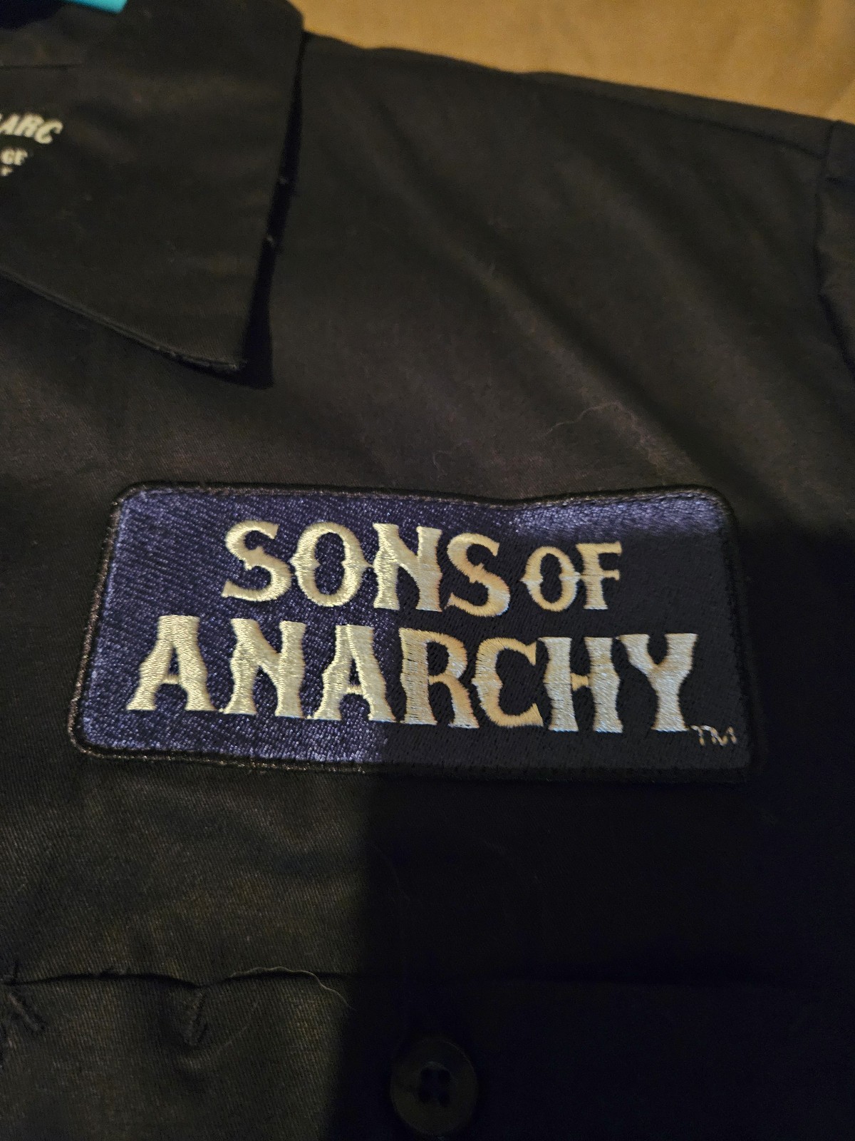 2XL - Adult Unisex Sons of Anarchy Reapers Logo Button Down Shirt gallery