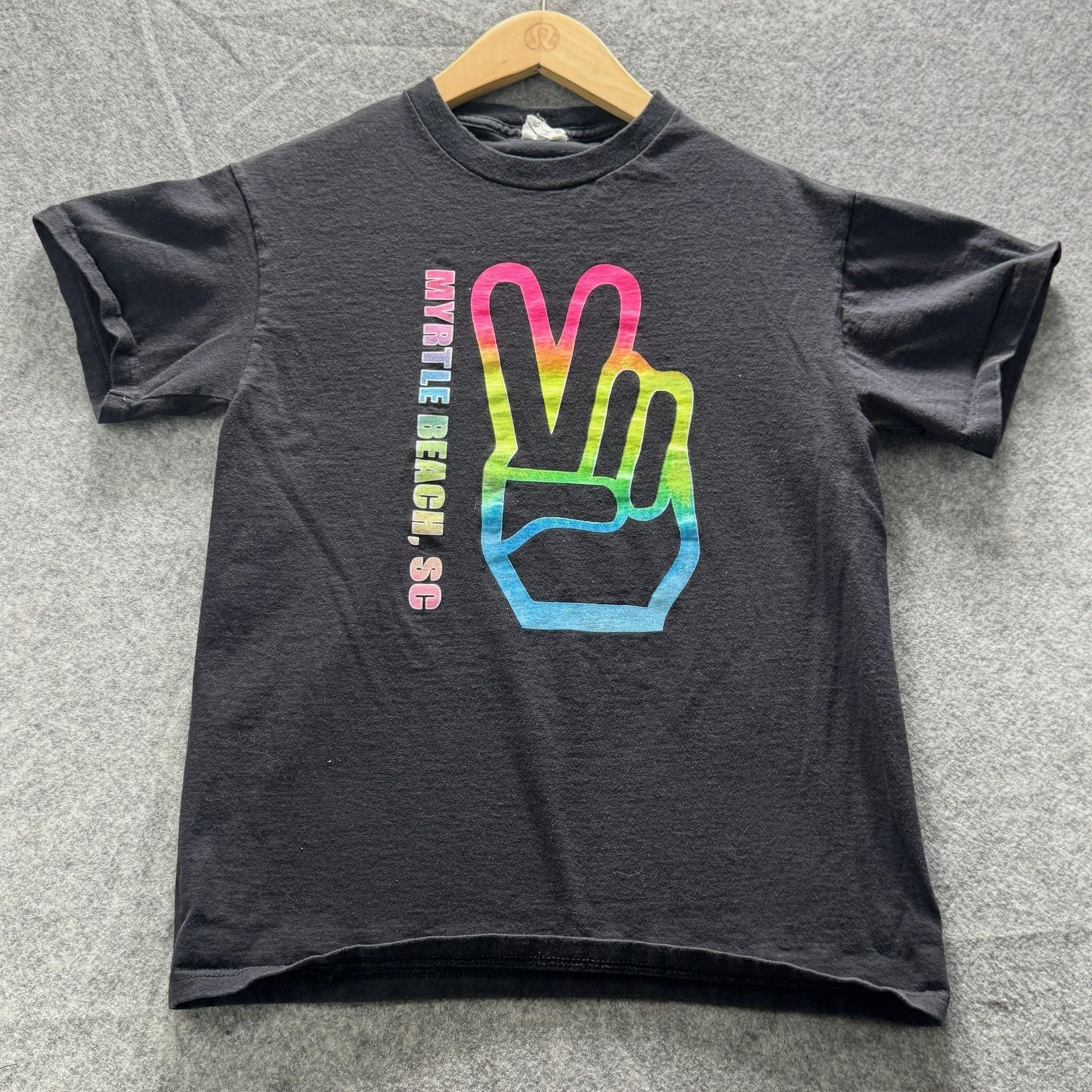 Delta Shirt Mens L Black Myrtle Beach SC Peace Sign Graphic Tee Crewneck