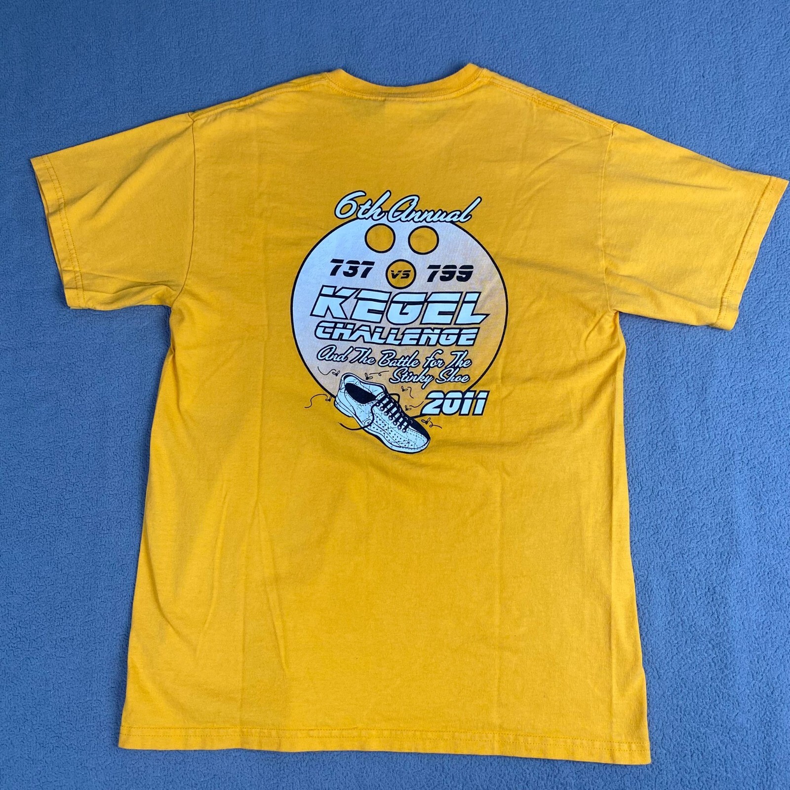 Gildan Mens size M Heavy Cotton Preshrunk T Shirt short Sleeve Crew Neck Yellow gallery