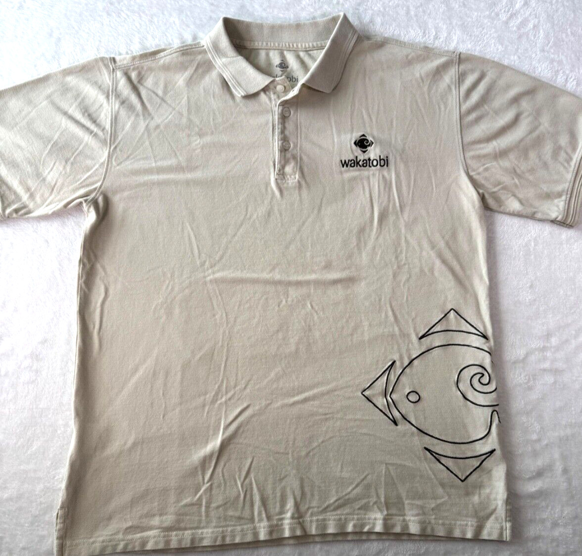 Wakatobi Dive Resort Hawaii Polo Shirt Mens Size XLarge Beige with Tribal Art