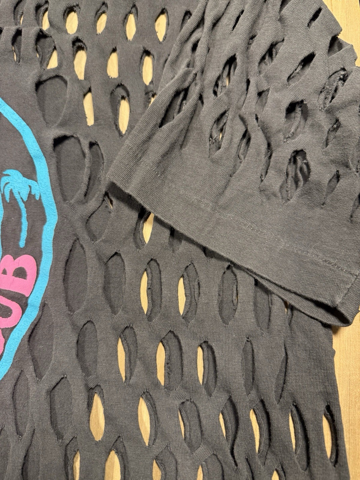 90s Dorsett Tees Flamingo Beach Club Graphic Beaded Distressed TShirt XXXL Black gallery