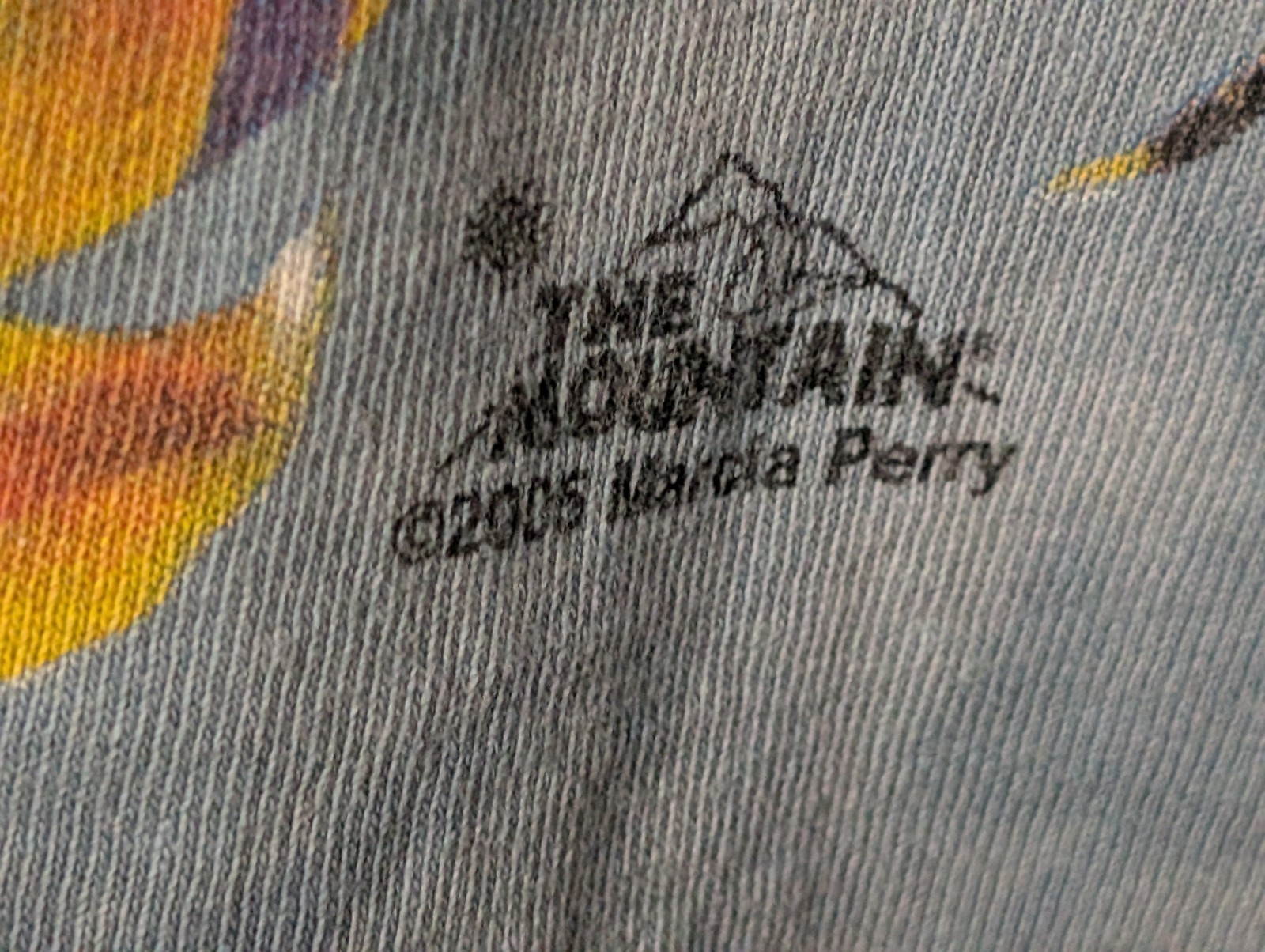 The Mountain Mens T-shirt Vintage 2005 Manatee & Angel Fish Flawed 2XL #6735 gallery