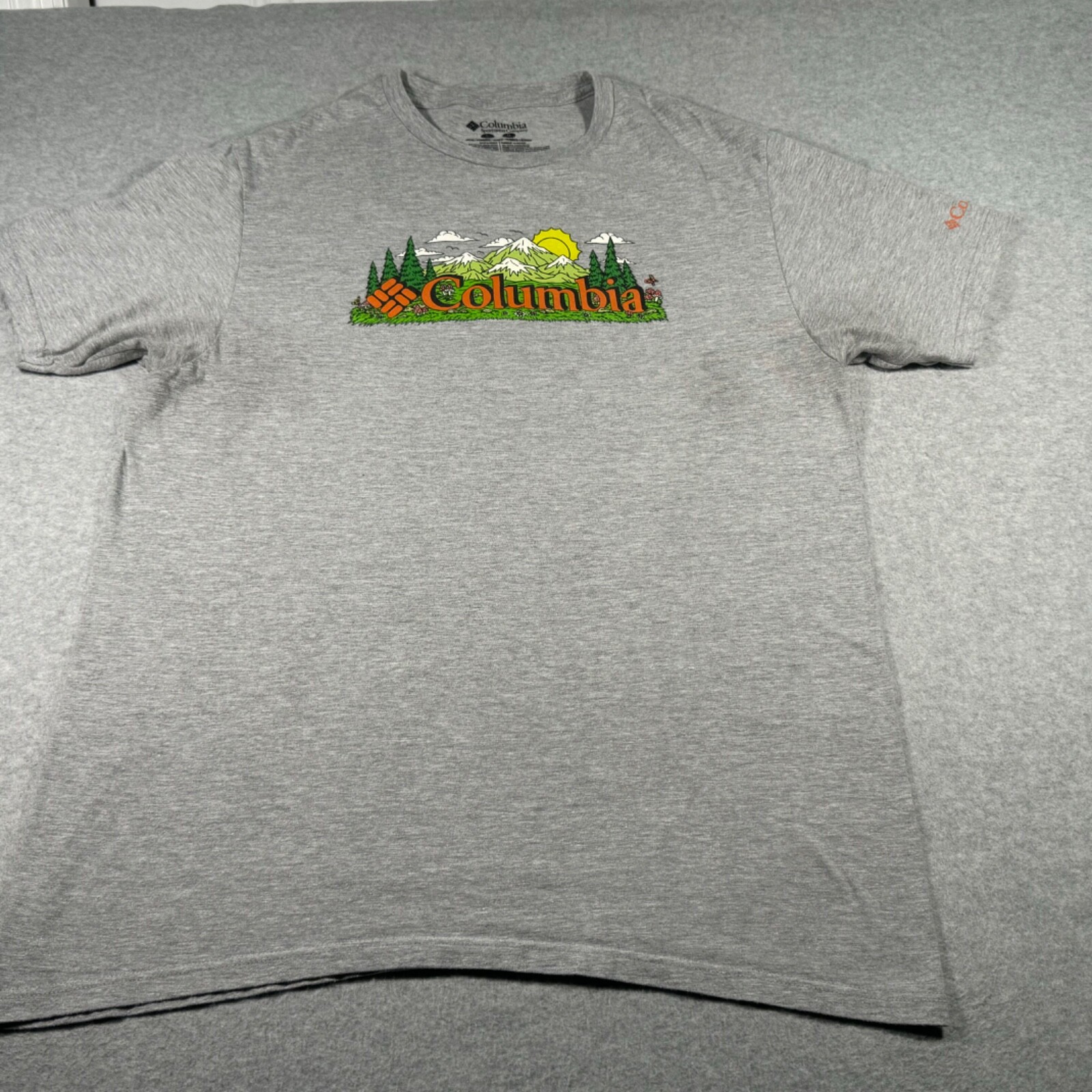 Columbia Shirt Adult Large Gray Outdoors Sun Mountains Trees Sports Hiking Mens