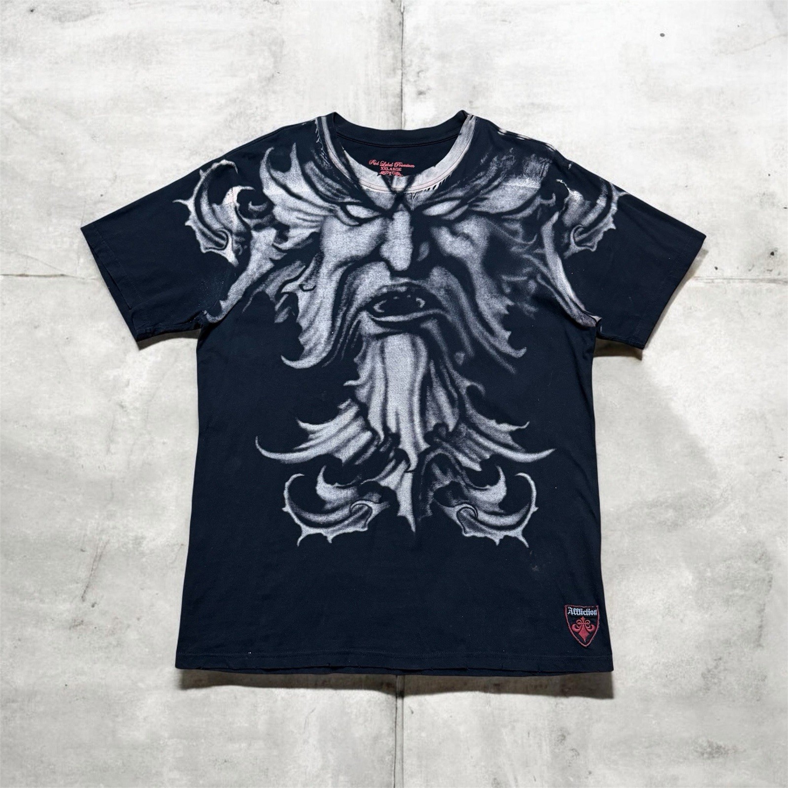 Affliction Paul Booth Leaf Man Graphic TShirt Size XXL Y2K Distressed Cyber Goth gallery
