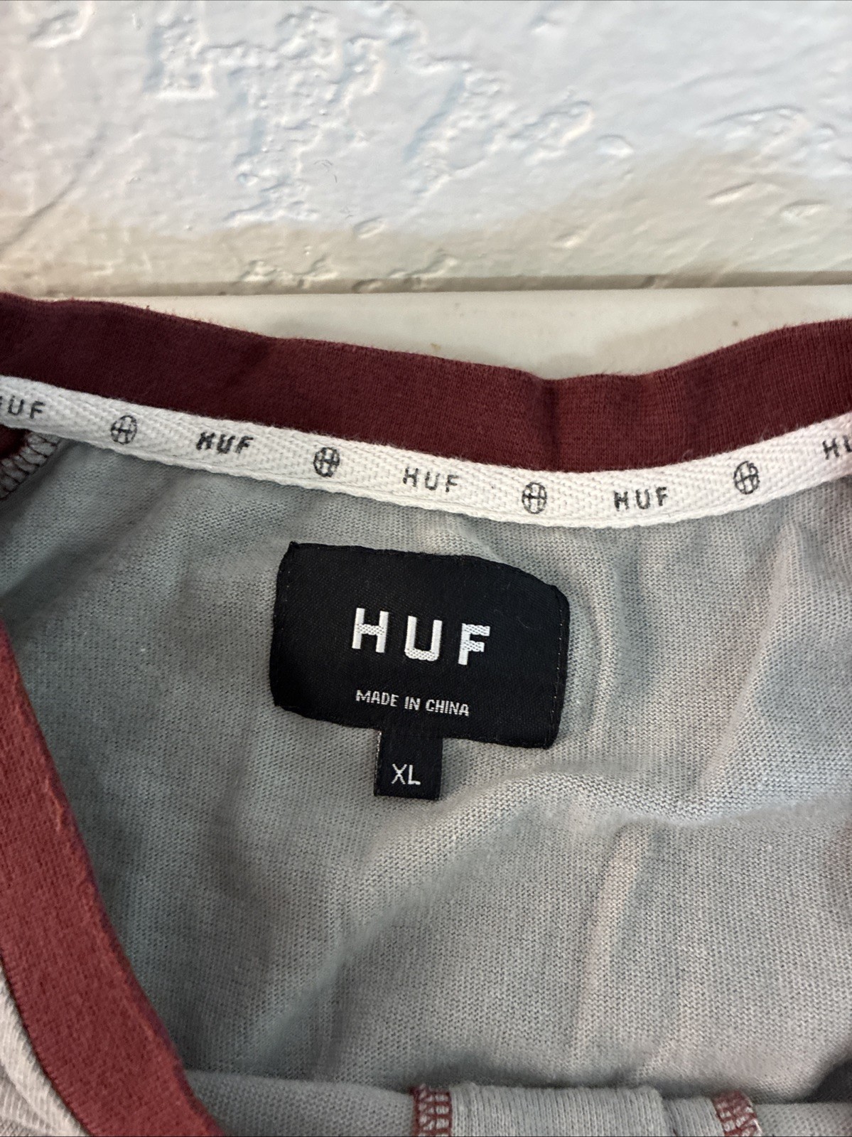 Men's HUF 2-tone Casual Pullover Long-Sleeve Shirt Sz XL Cotton Tee Gray/crimson gallery
