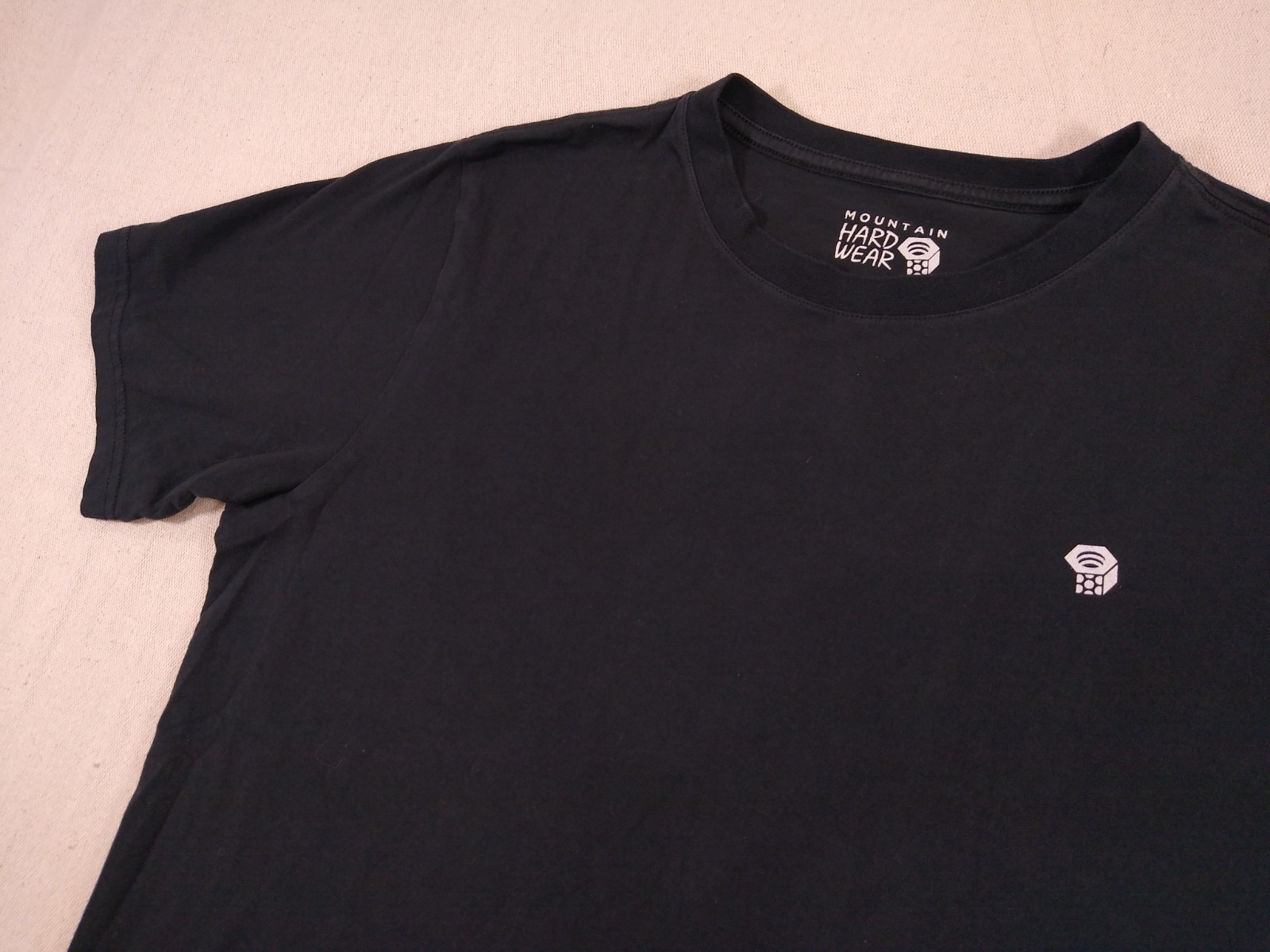 Mountain Hard Wear T-Shirt Men’s M Black Graphic Organic Cotton Hiking Outdoors gallery