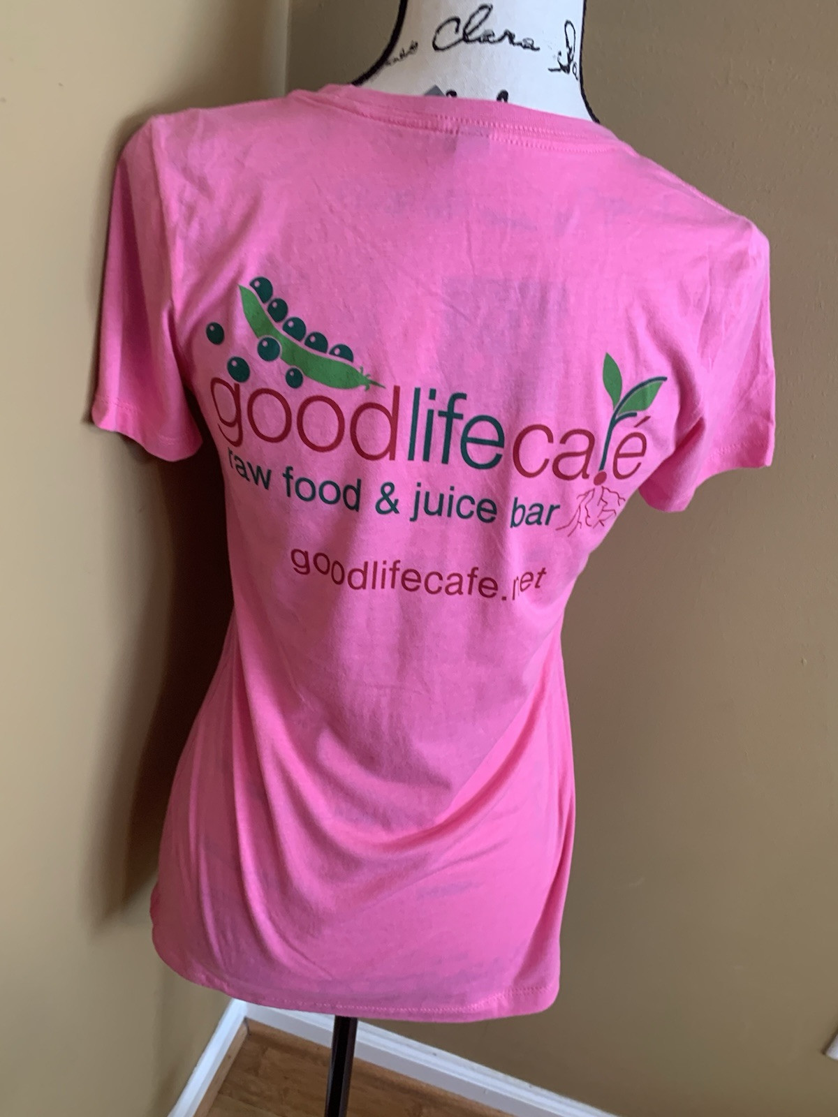 Vegan Printed It’s A Vegan Thing 🩷 Pink T-shirt Stretch Medium Good Life Cafe gallery
