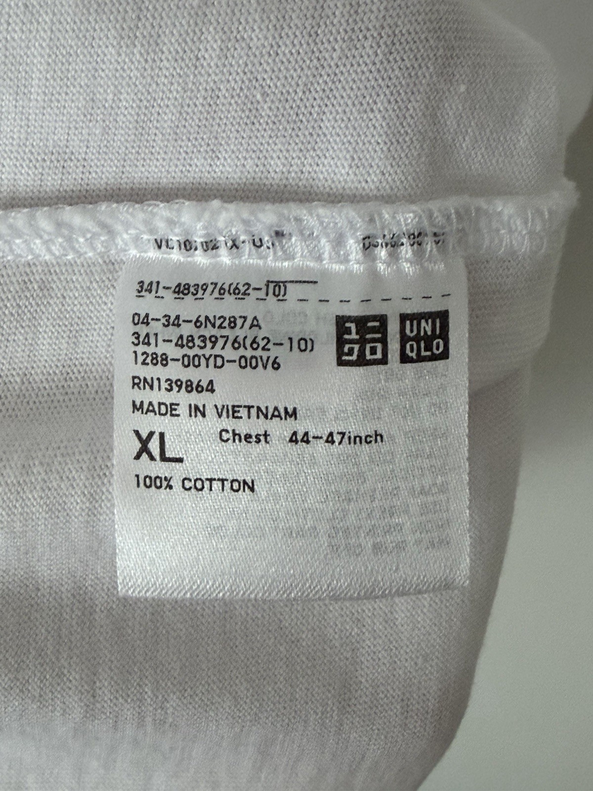 KAWS x Uniqlo Brooklyn Williamsburg Grand Opening Tee Purple White Unisex XL gallery
