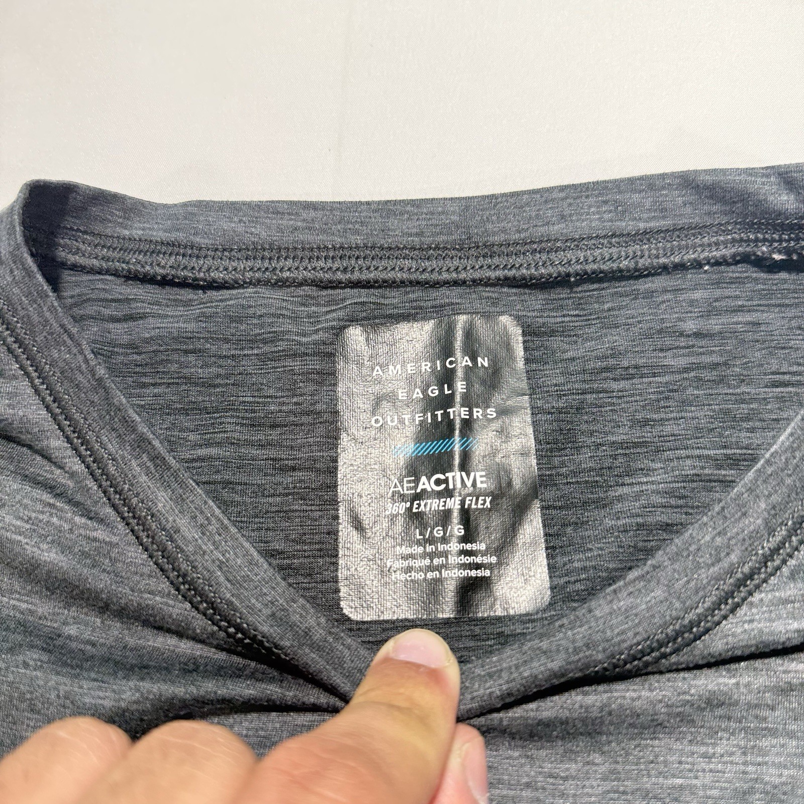 American Eagle Men's Active Legend Colorblock Tee Blue Size Large gallery