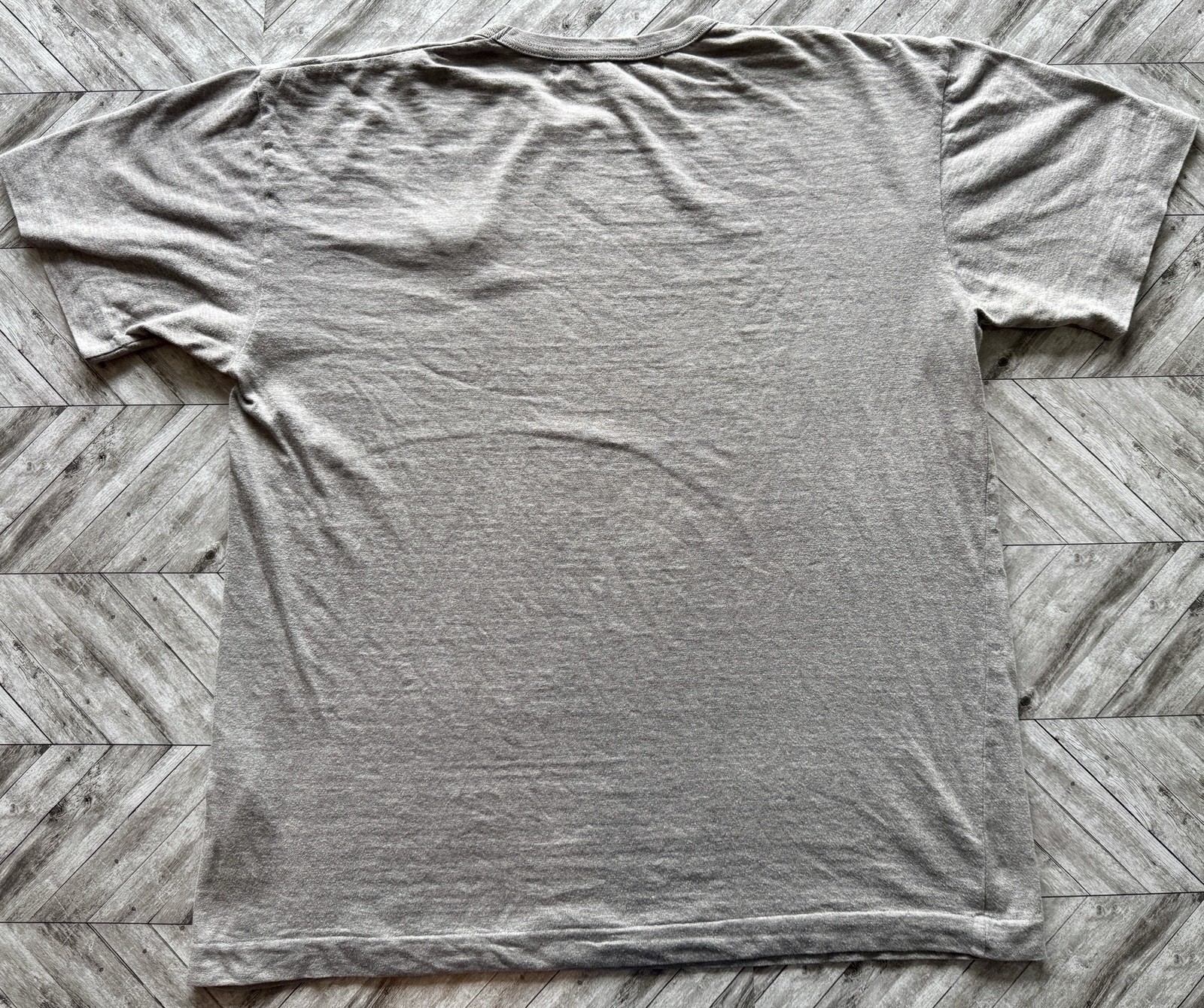 Comme Des Garcons T-Shirt Mens Large Play Gray Single Stitch Japan Y2K Street gallery