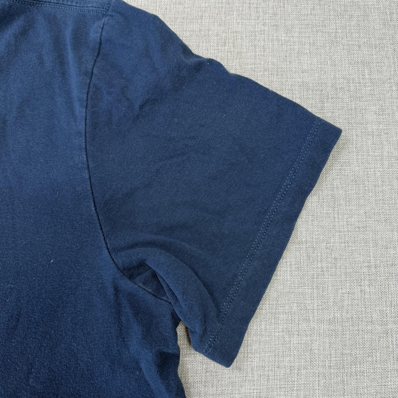 The North Face Shirt Mens Large Blue Crew Neck Short Sleeve Pack Van Graphic gallery