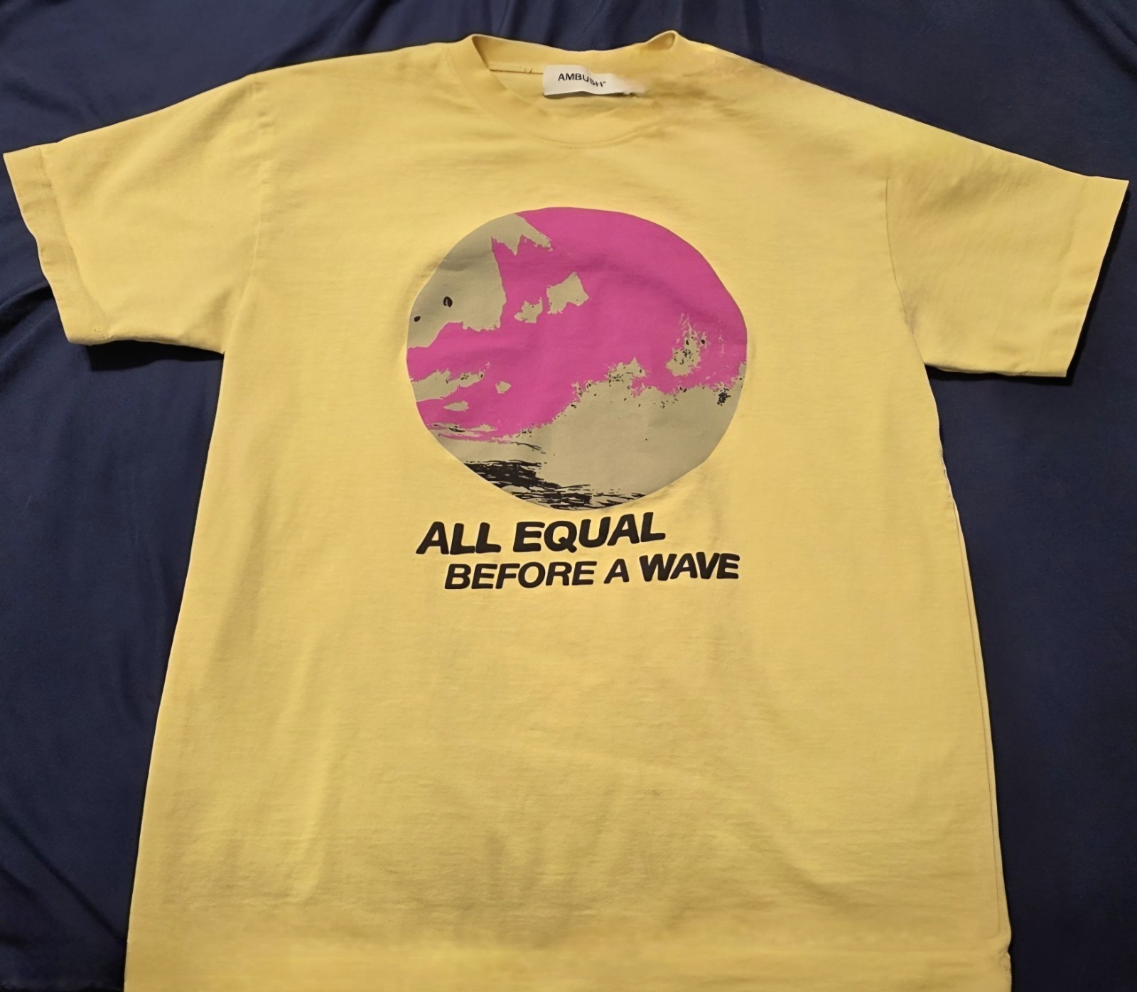 Ambush T-Shirt Size 3 (Fits US L) Yellow All Equal Before A Wave Graphic T-shirt gallery