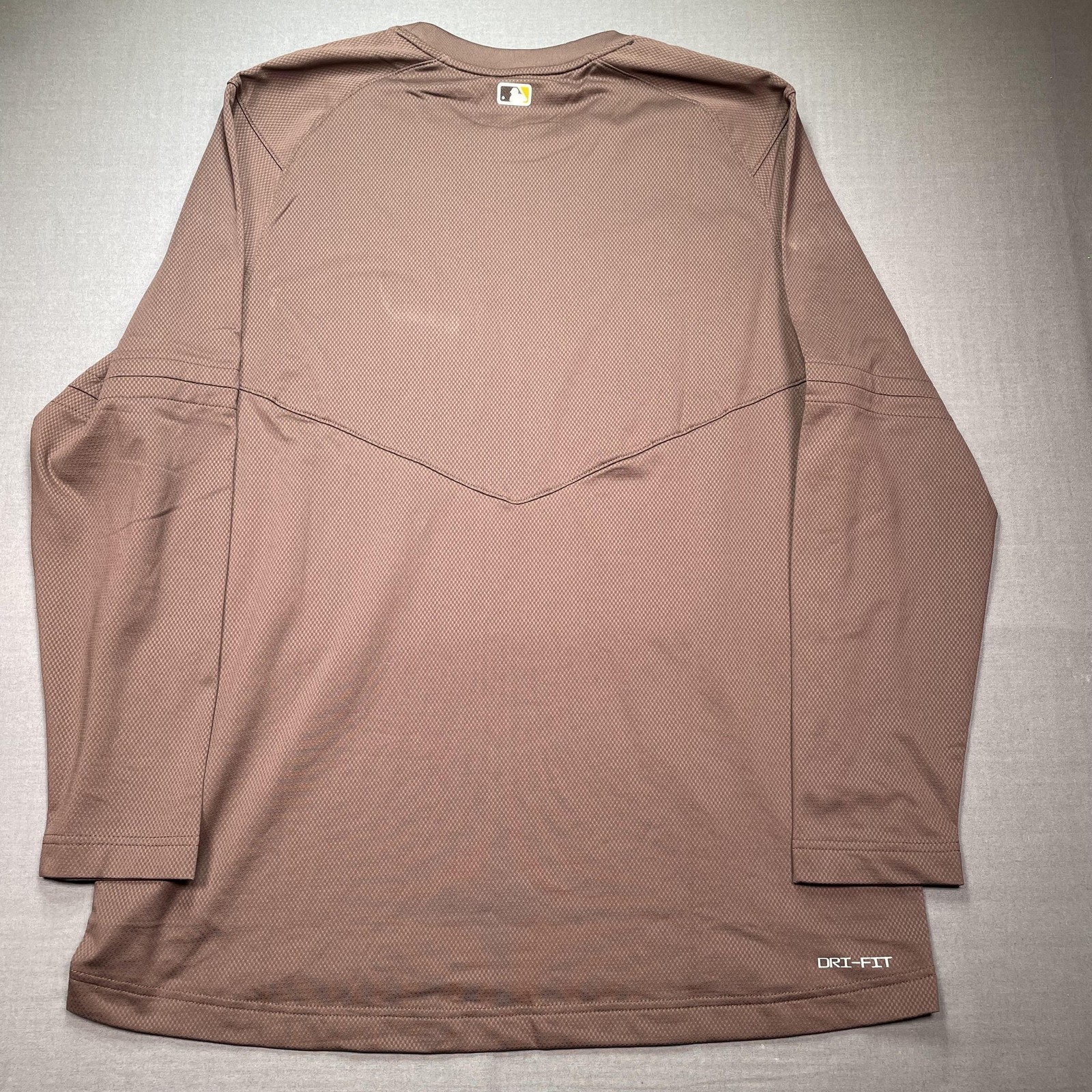 San Diego Padres Shirt Mens XL Brown Nike Dri-FIT Long Sleeve MLB Baseball Tee gallery