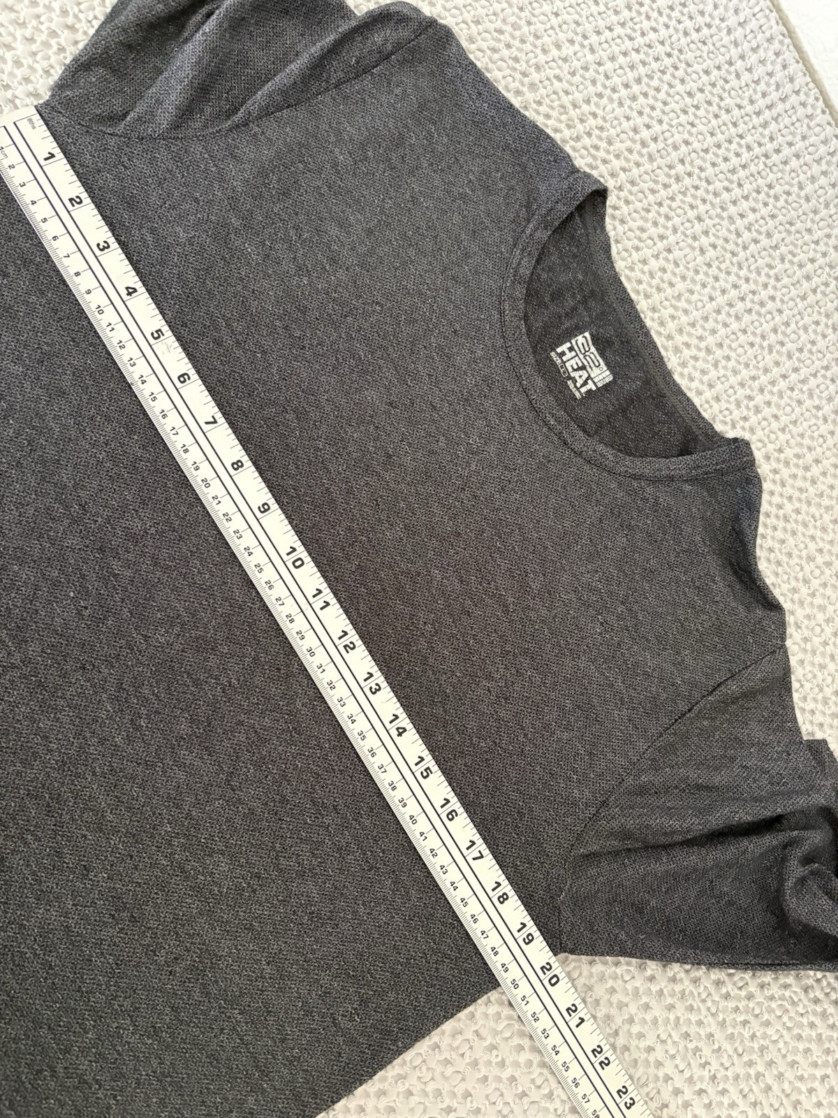 32 Degree Heat Men Shirt Large Black Polyester Blend Long Sleeve Pullover Tshirt gallery