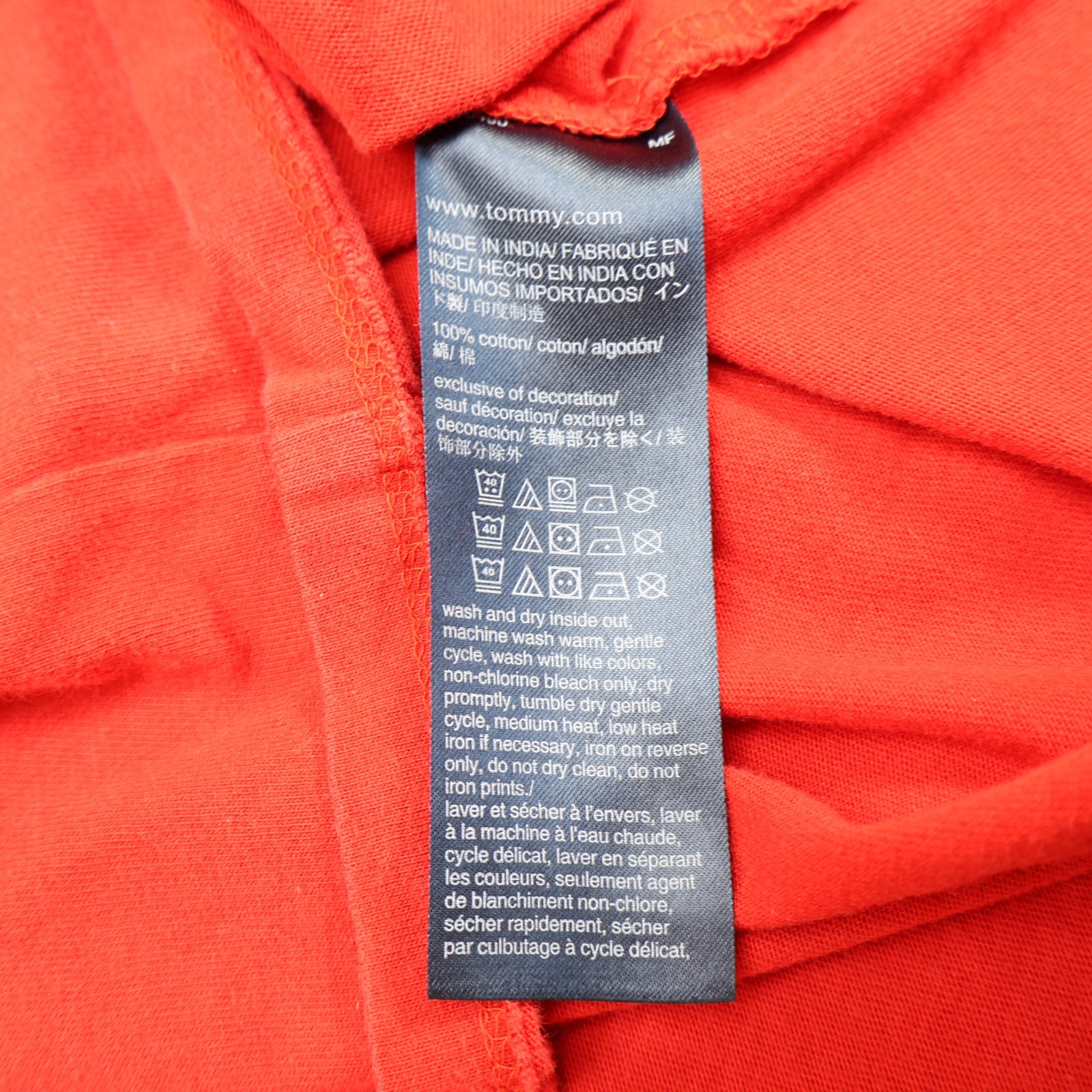 Tommy Hilfiger Denim Men’s Graphic T-Shirt XL Red Logo Tee (see photo for flaw) gallery