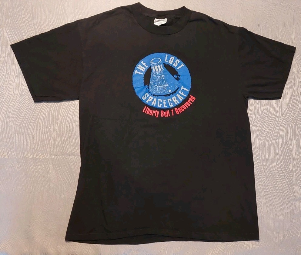 Discovery Channel Hanes Beefy Tee Shirt Lost Spacecraft Liberty Bell 7 Size L
