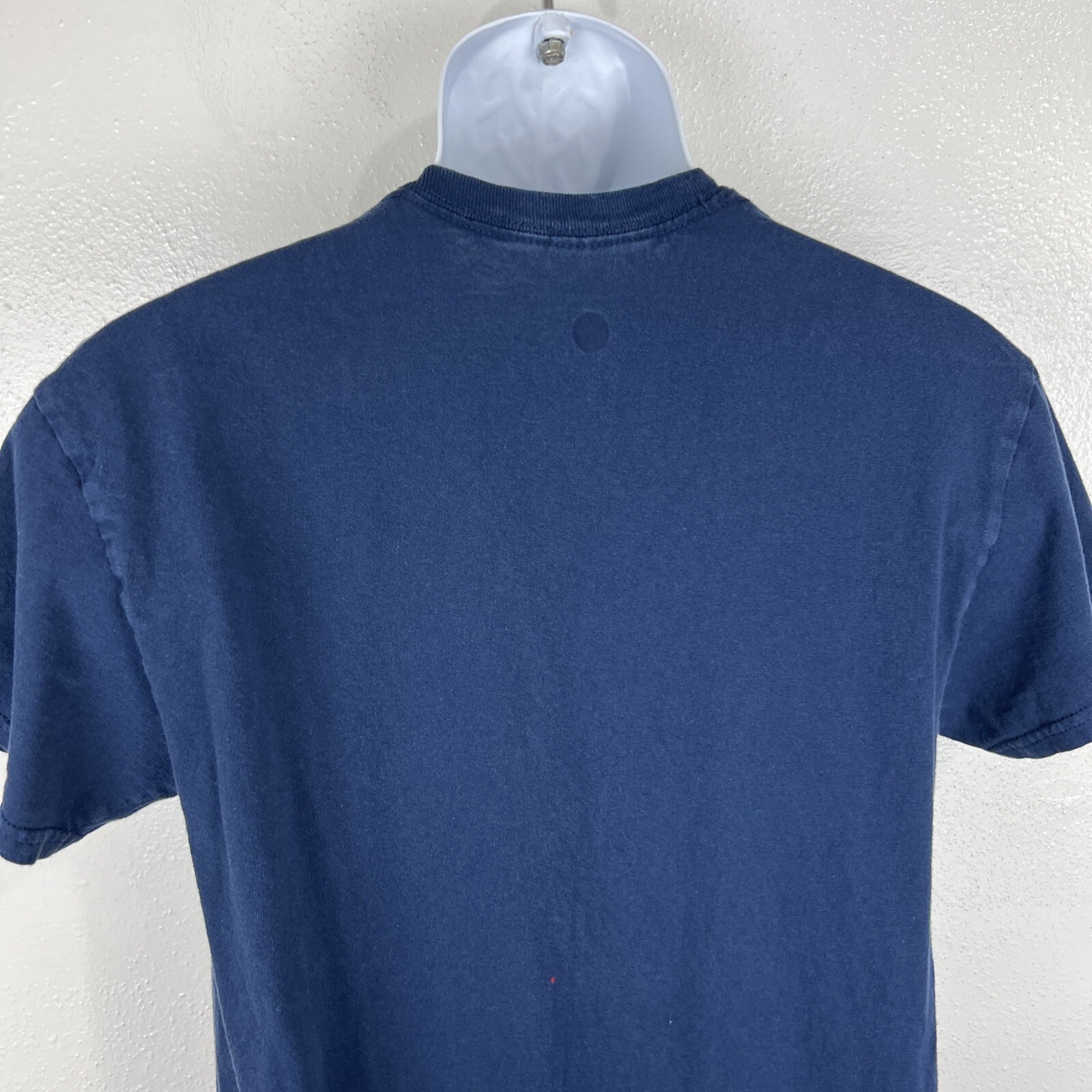 Seattle Kraken Shirt Men Medium Blue Short Sleeve Hockey NHL Short Sleeve Tee gallery