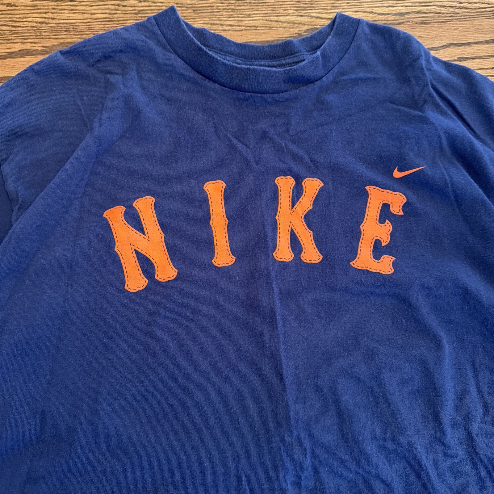 Vintage 90s Nike Blue Graphic SPELLOUT Logo T-Shirt Men's Large Orange Lettering gallery
