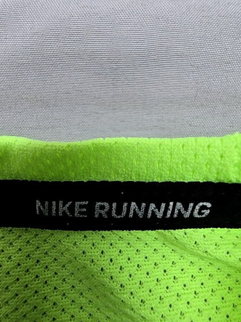 Nike Mens Green Dri-FIT Short Sleeve T-Shirt Regular Polyester Crewneck gallery