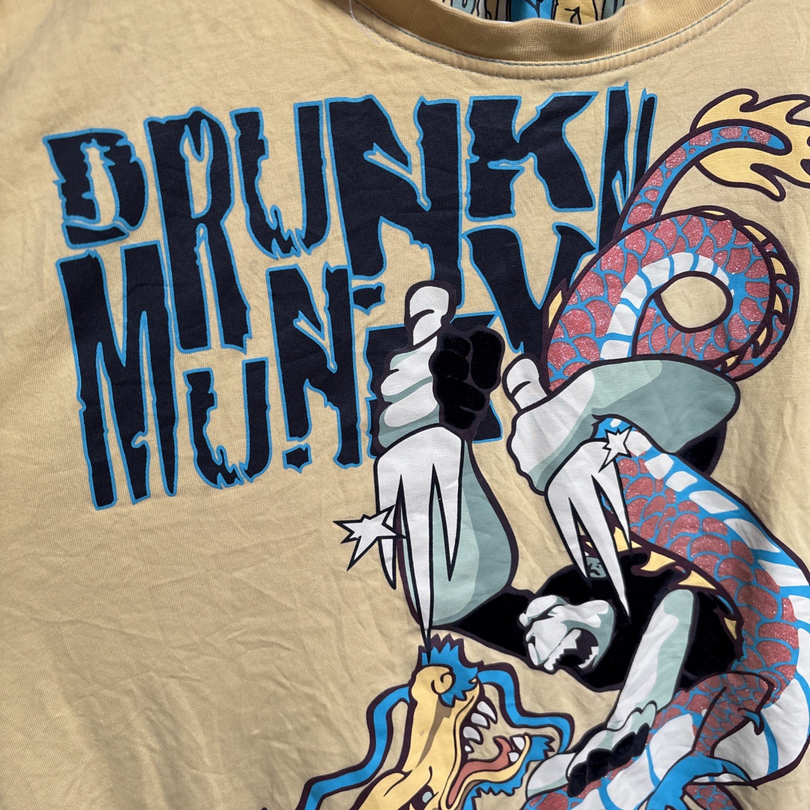VINTAGE DRUNKNMUNKY MONKEY VS DRAGON T-SHIRT SIZE 2XL gallery