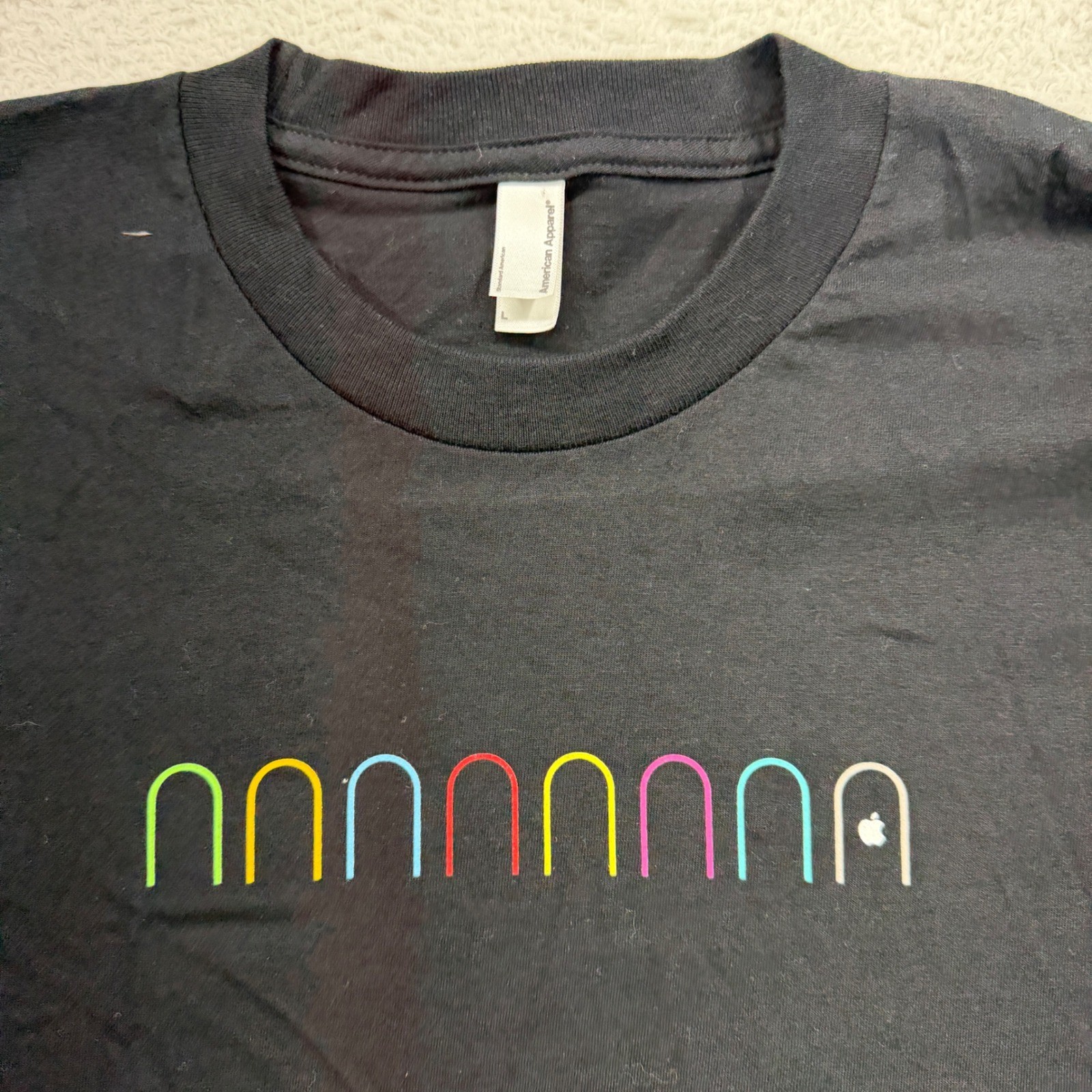 American Apparel Mens T Shirt Large Black Apple Employee Covent Garden Graphic gallery